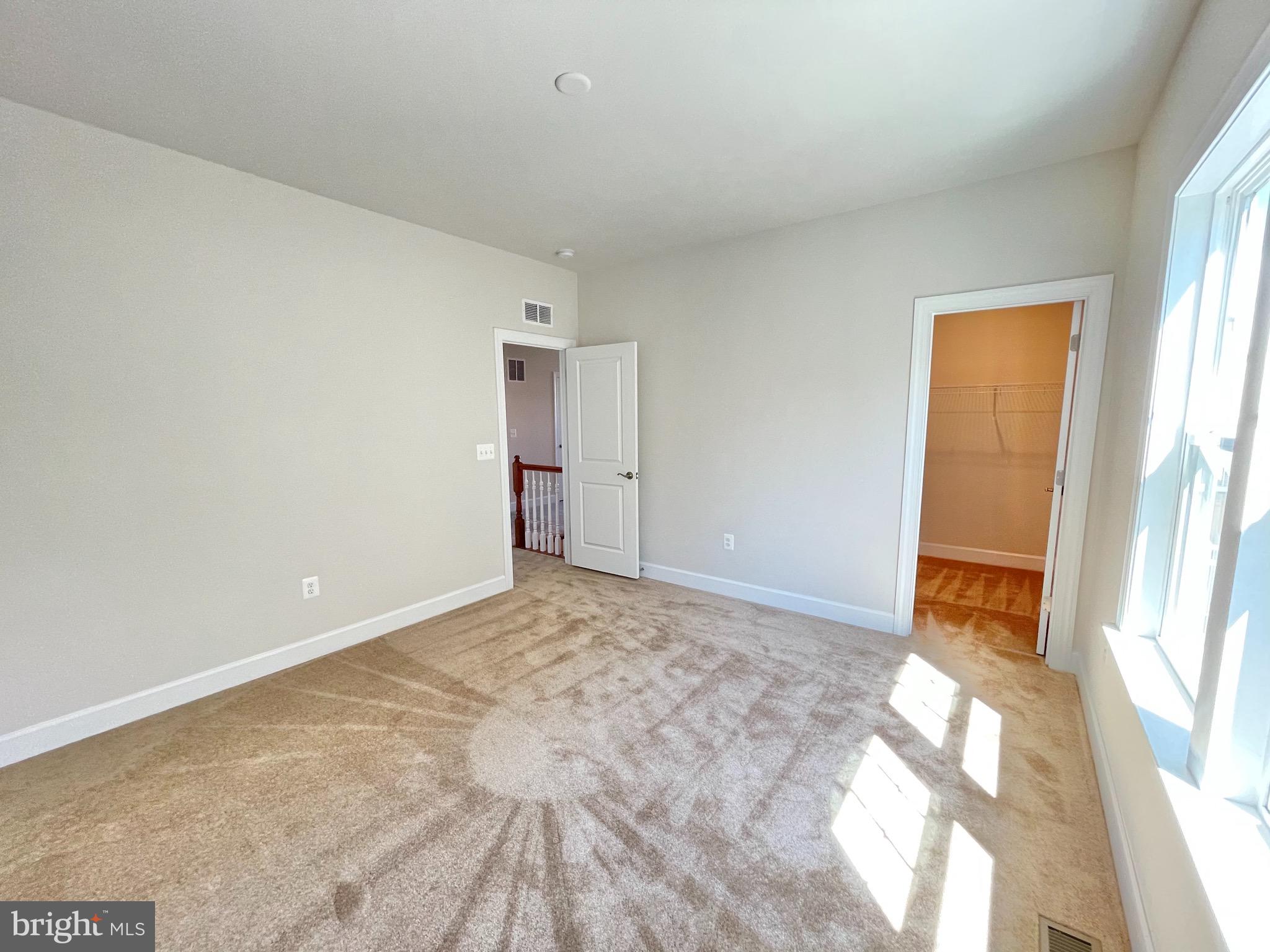 EMBREY MILL - Residential Lease