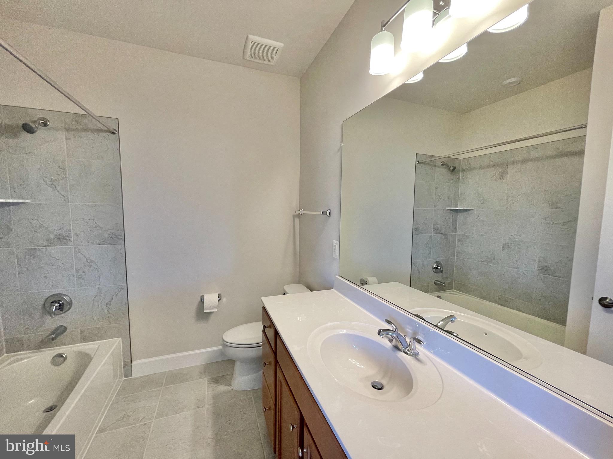 EMBREY MILL - Residential Lease