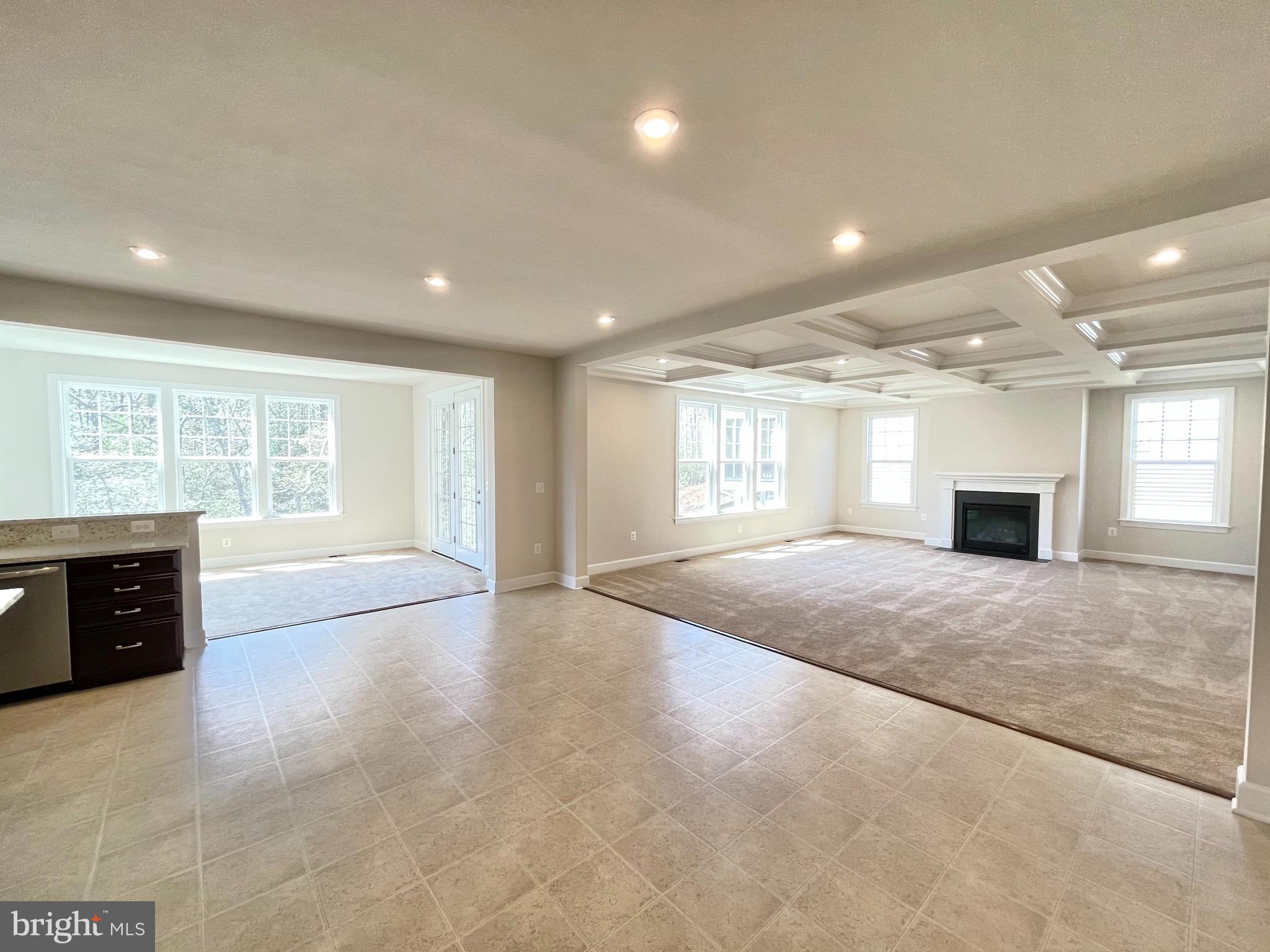 EMBREY MILL - Residential Lease