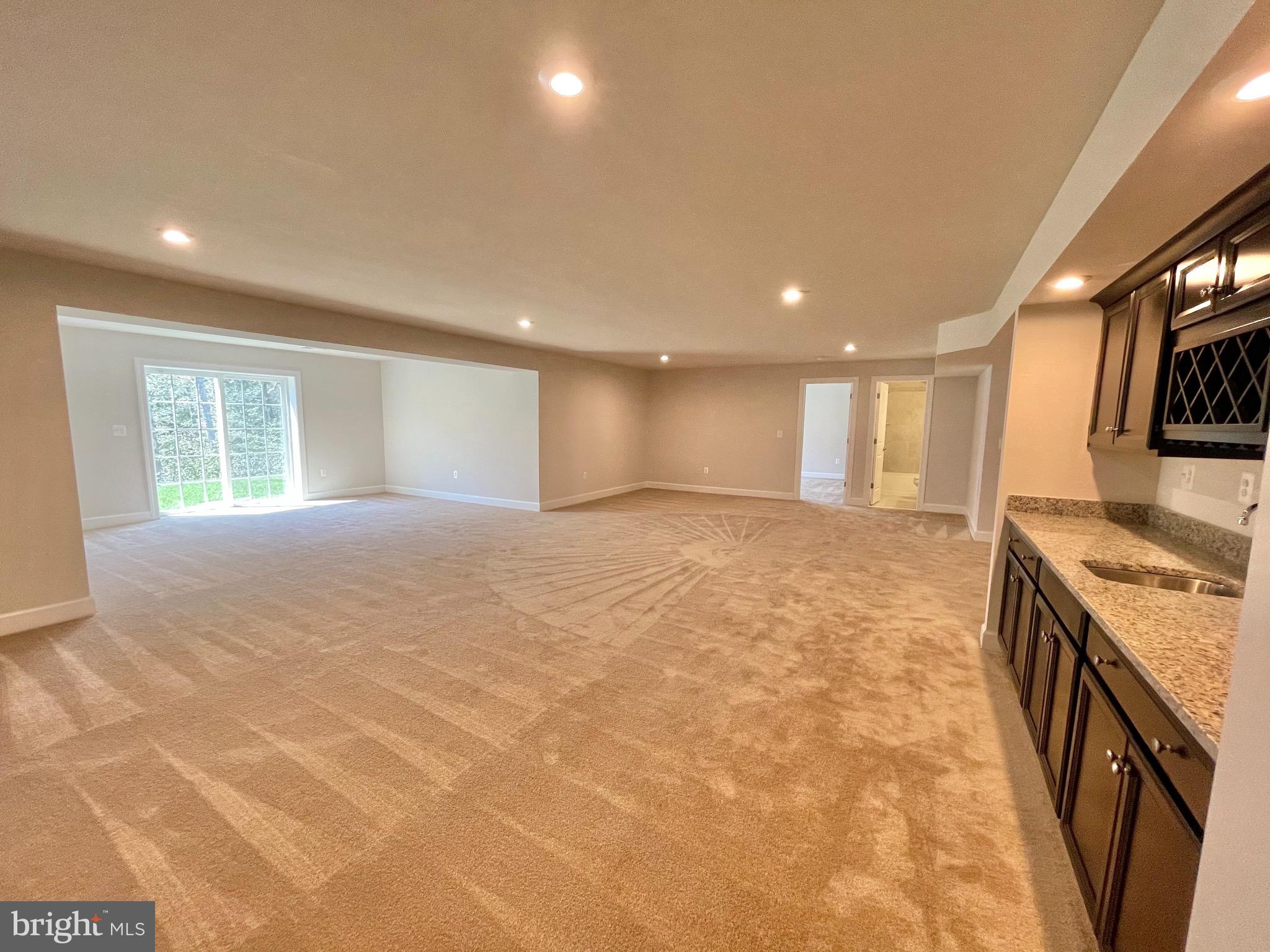 EMBREY MILL - Residential Lease