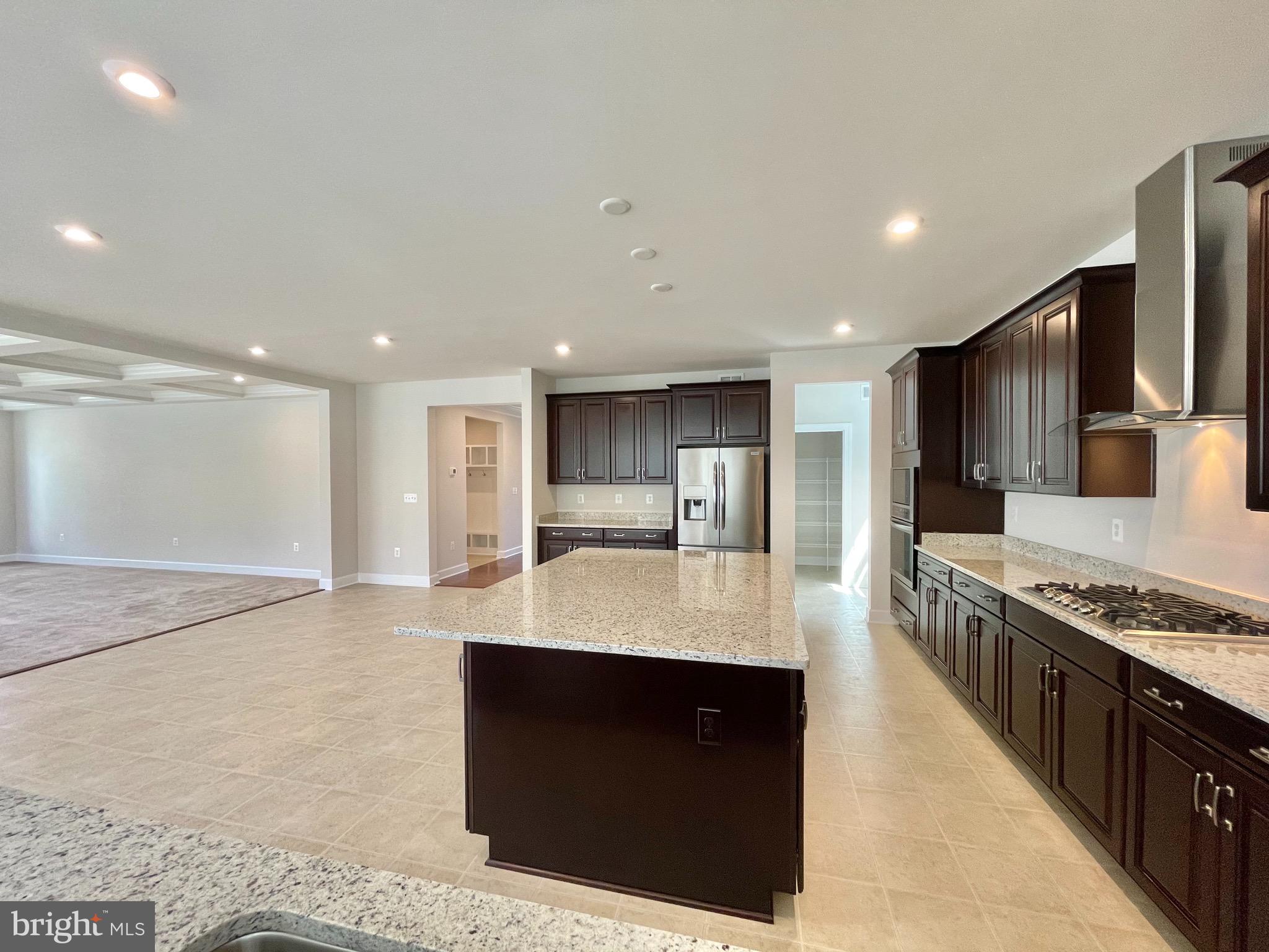 EMBREY MILL - Residential Lease