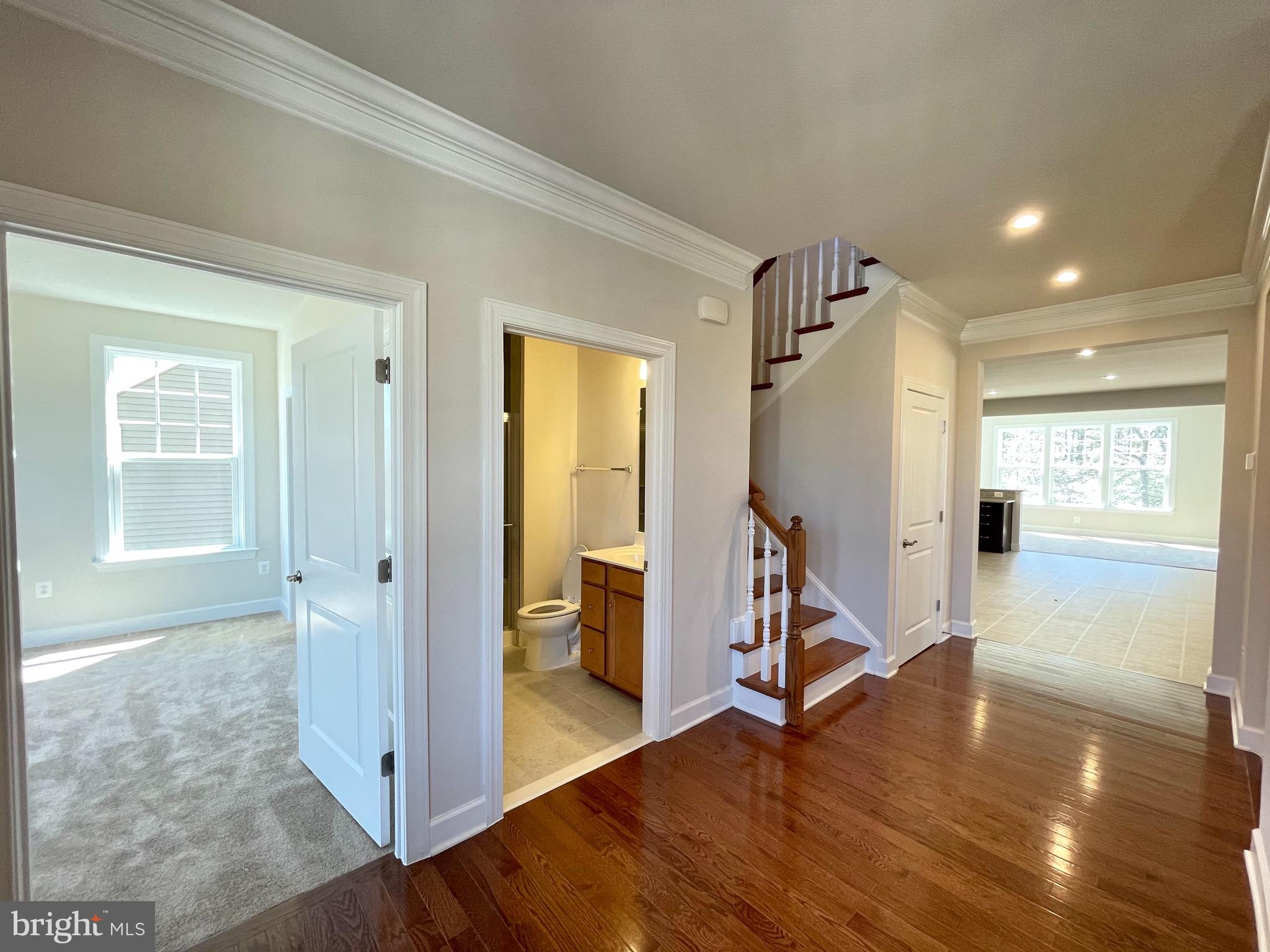 EMBREY MILL - Residential Lease