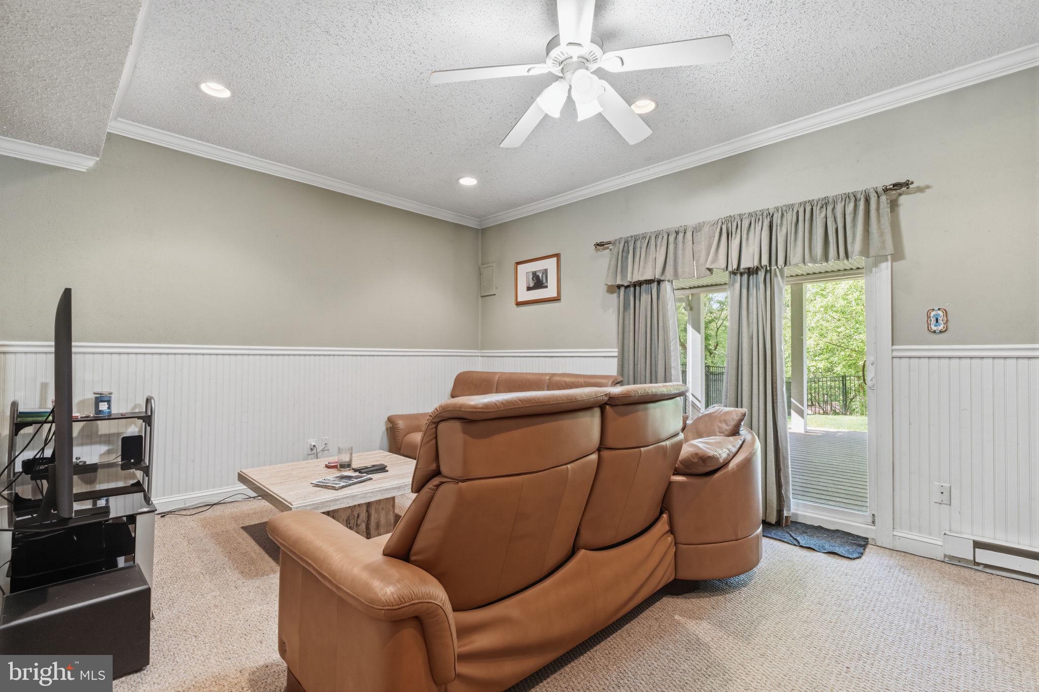 LAFAYETTE HILL - Residential