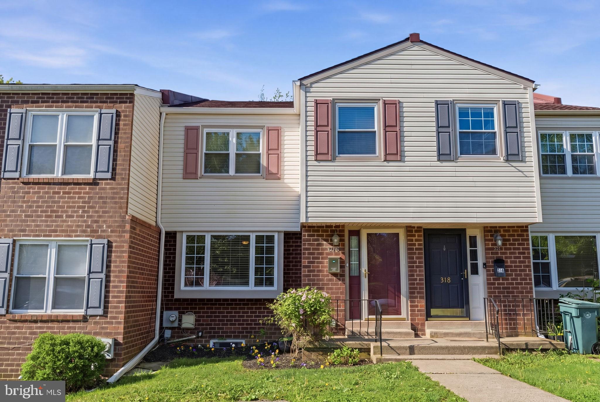 LAFAYETTE HILL - Residential