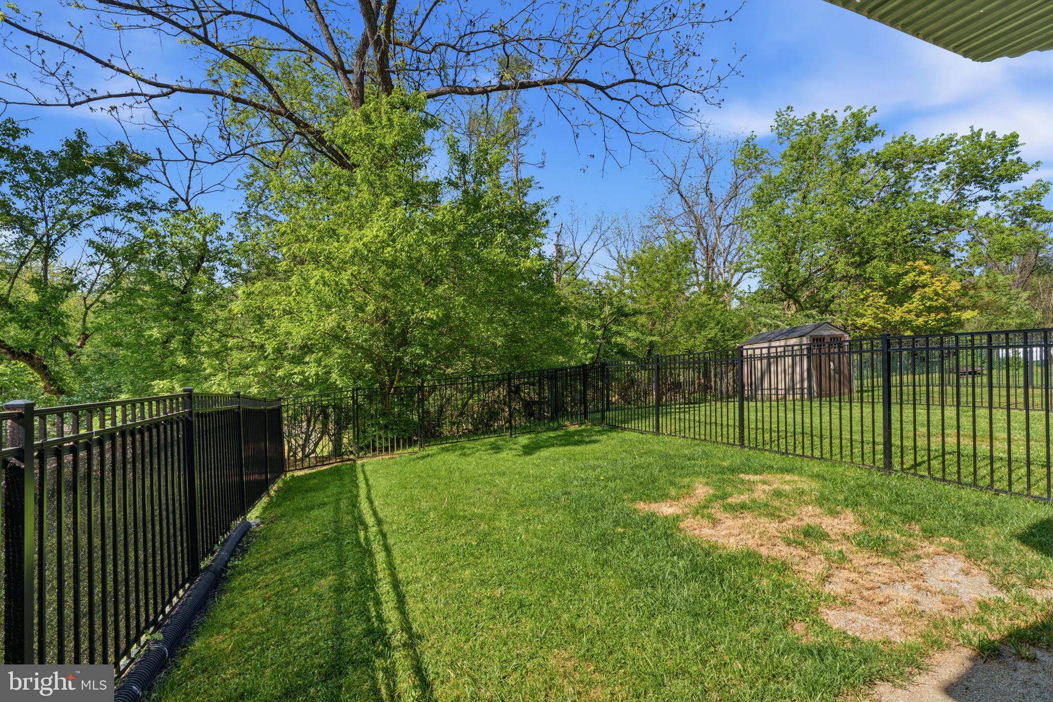 LAFAYETTE HILL - Residential