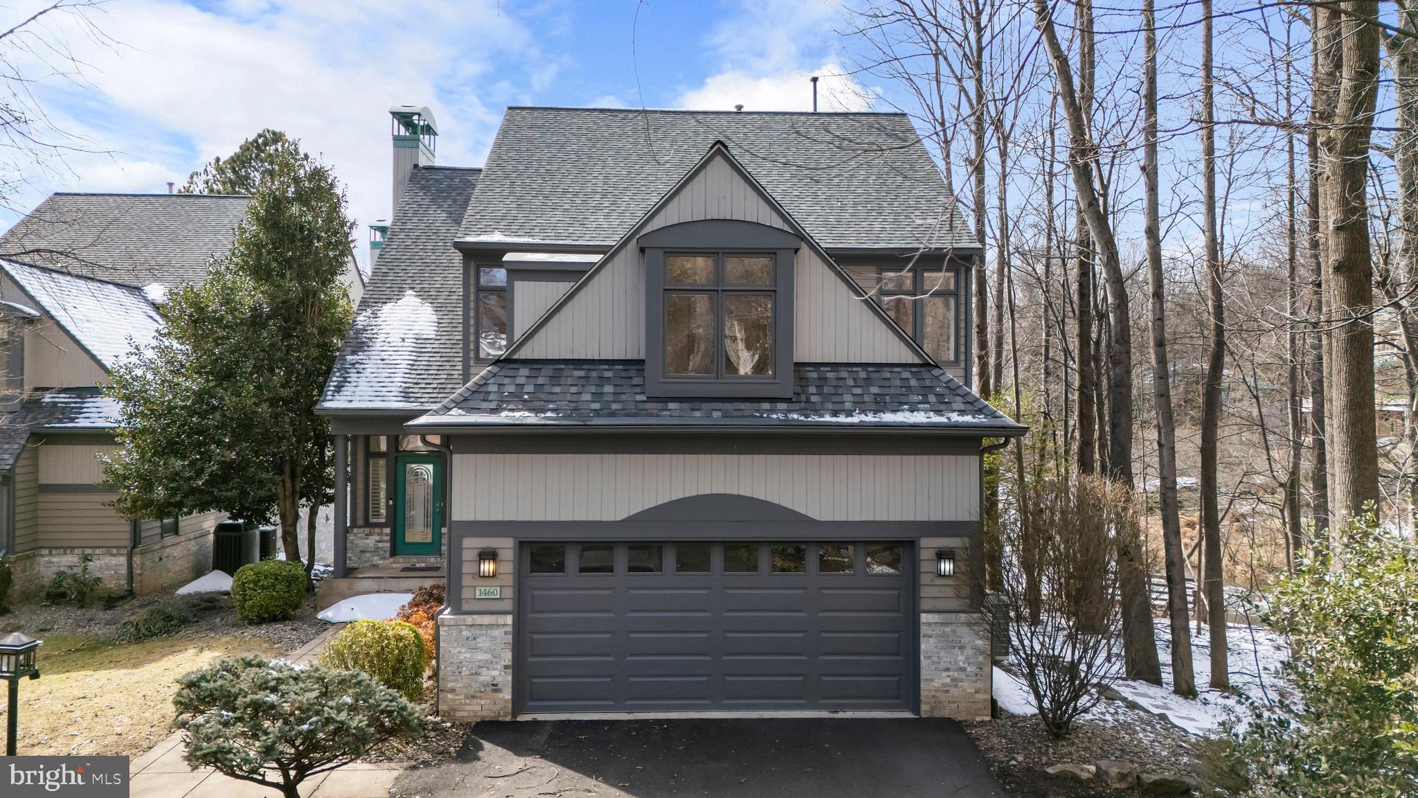 1460 WATERFRONT ROAD