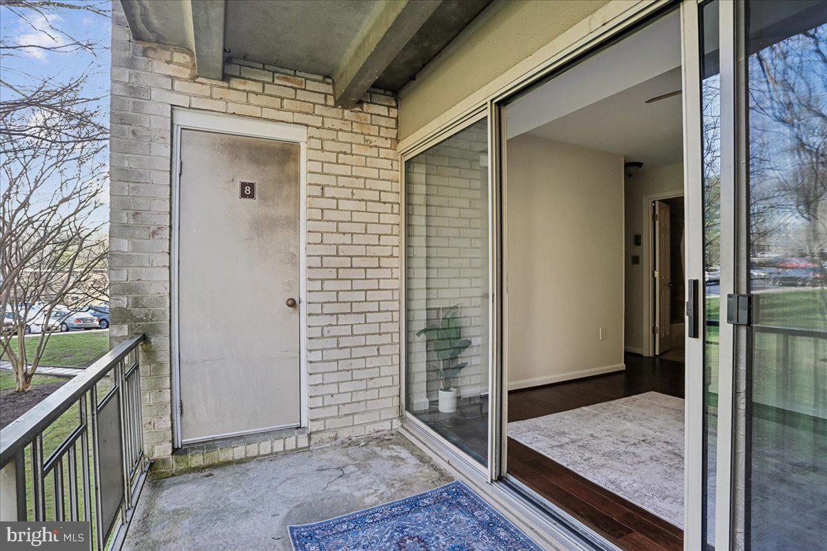 BETHESDA PARK - Residential