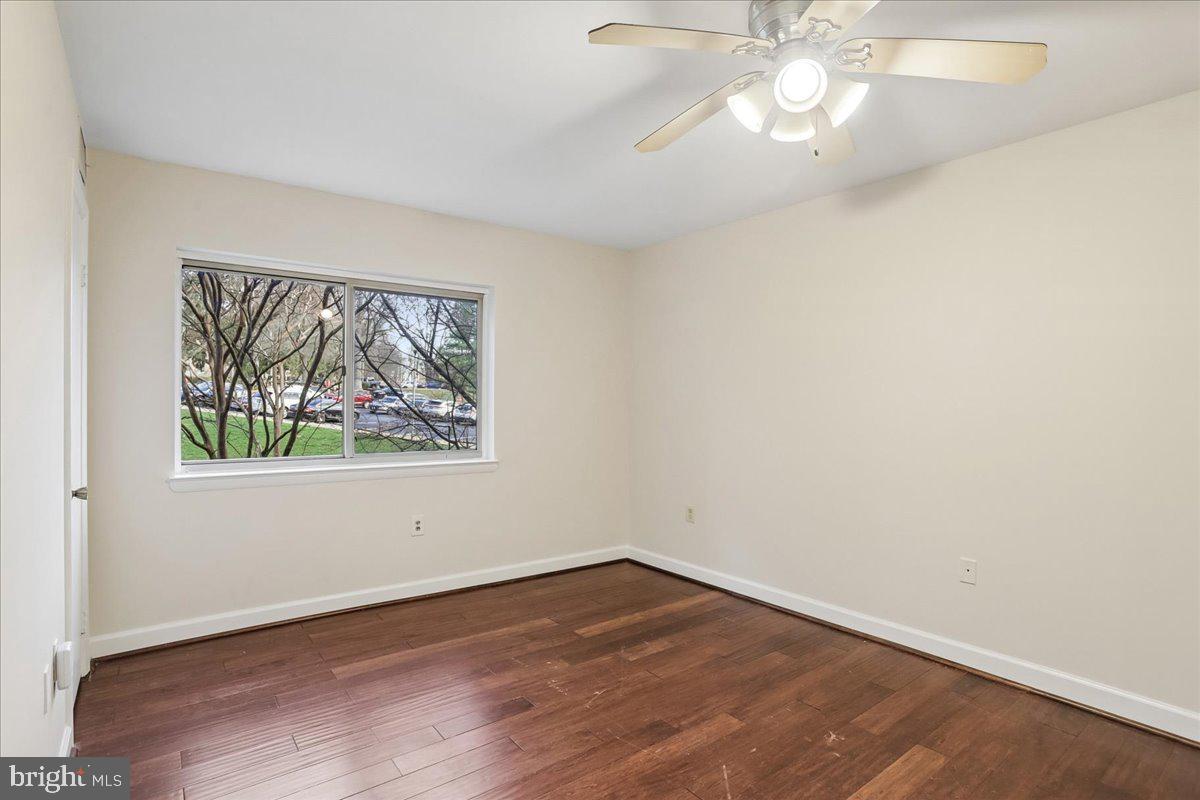 BETHESDA PARK - Residential