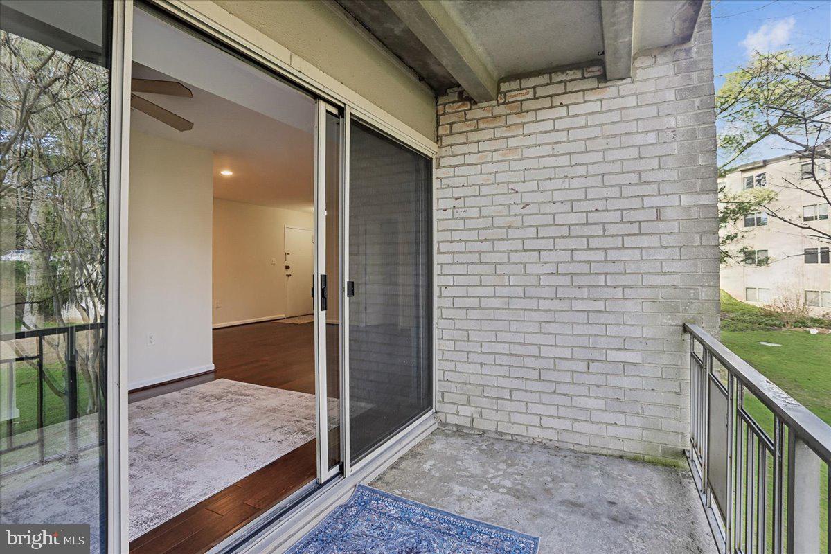 BETHESDA PARK - Residential