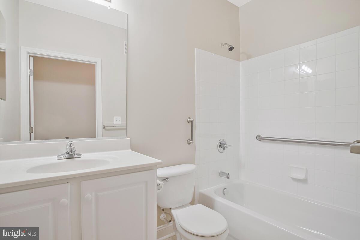 ENCLAVE AT ELLICOTT HILLS - Residential