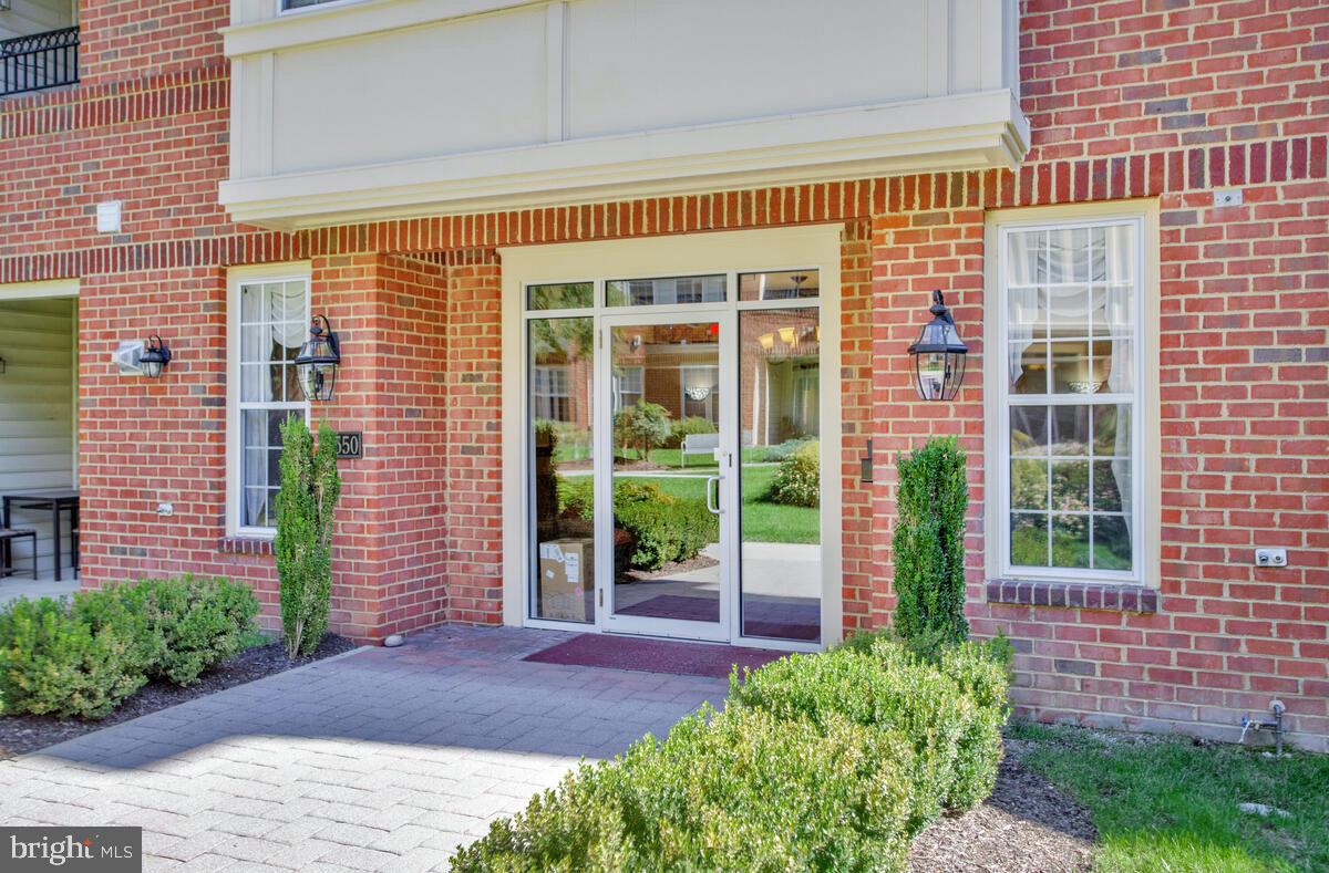 ENCLAVE AT ELLICOTT HILLS - Residential