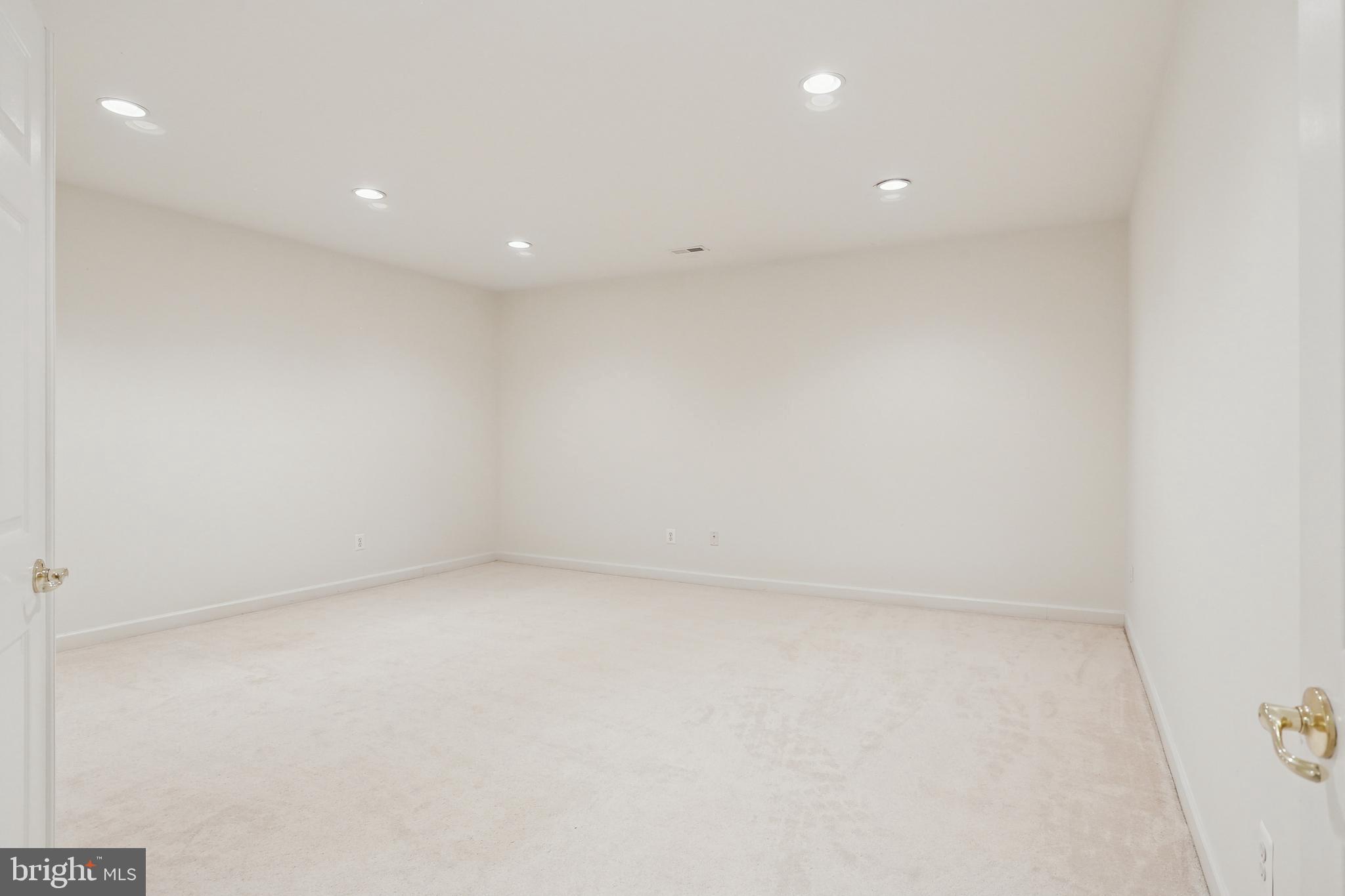 PIEDMONT - Residential