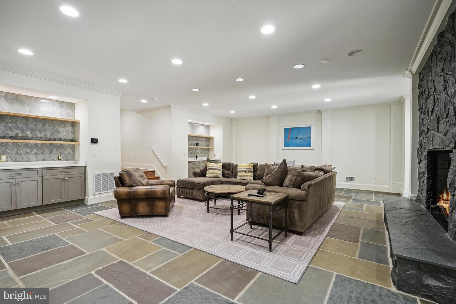 POTOMAC VIEW ESTATES - Residential