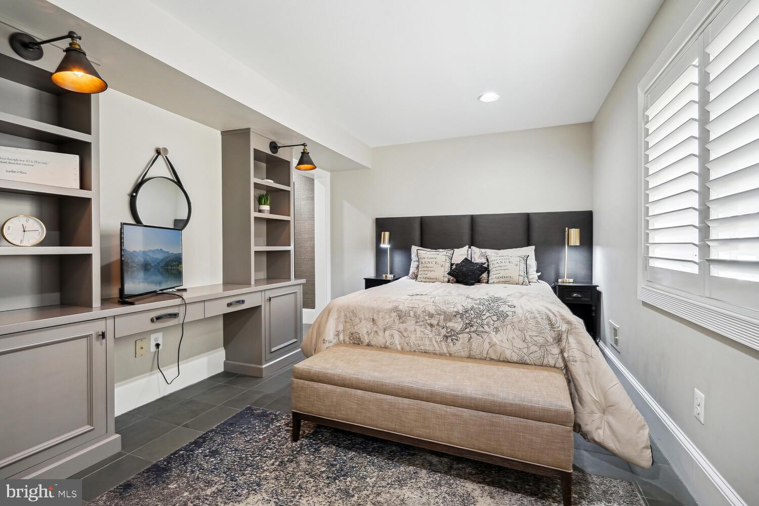 POTOMAC VIEW ESTATES - Residential