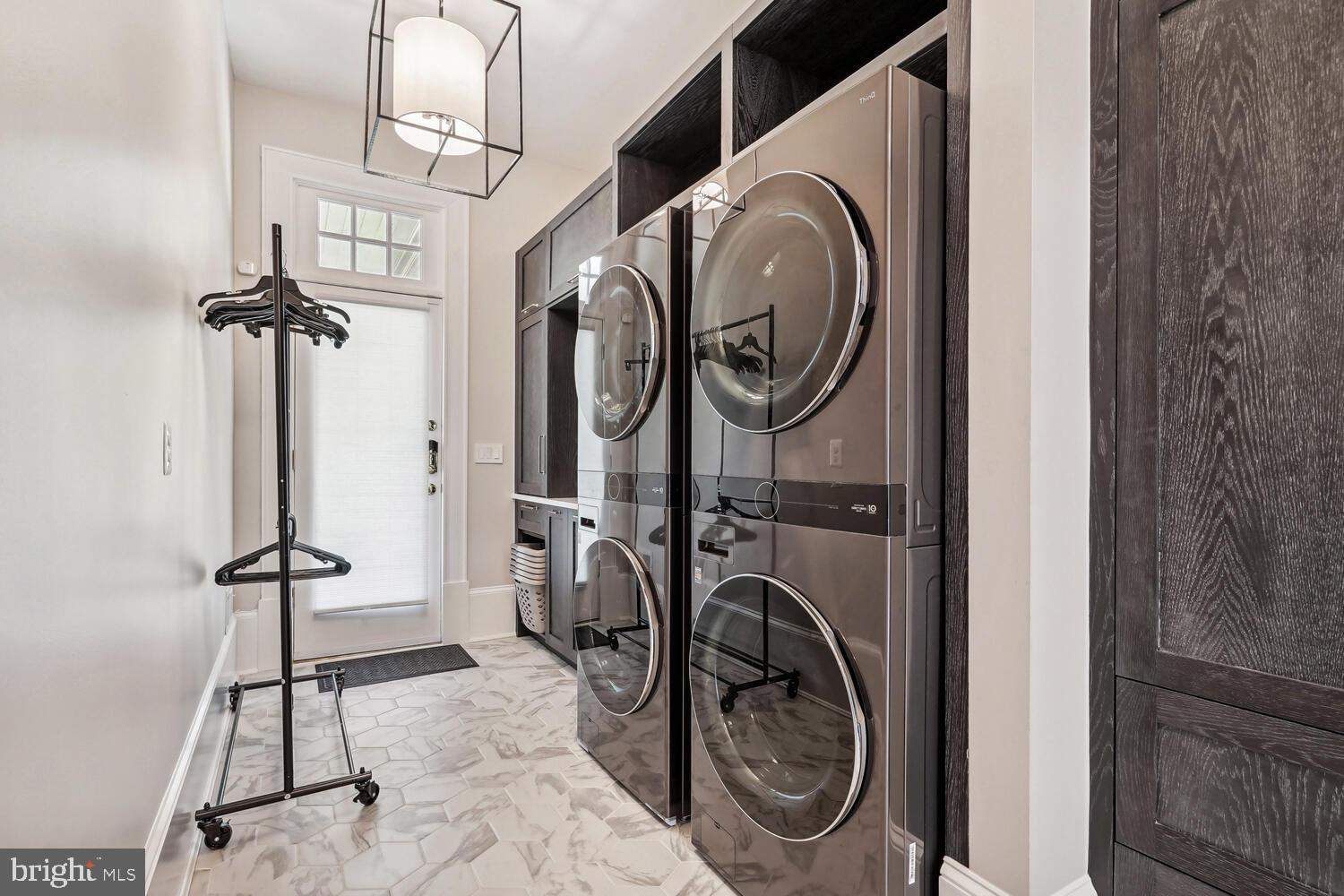 POTOMAC VIEW ESTATES - Residential