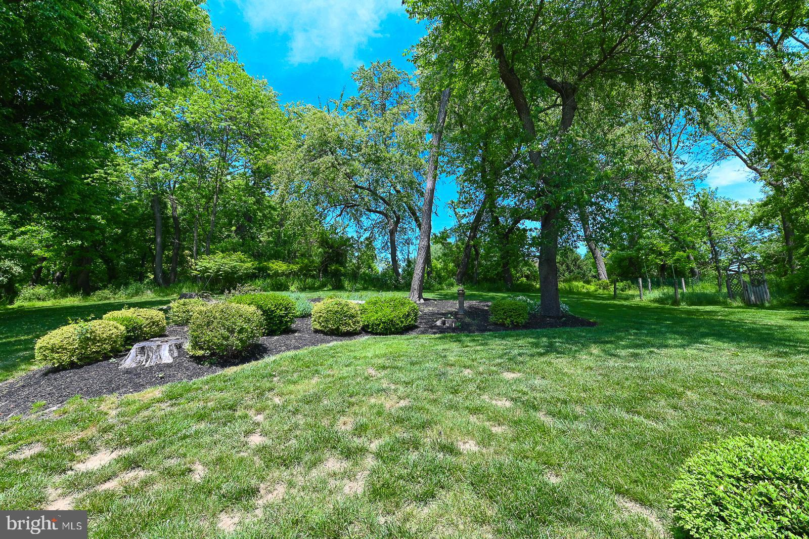 HIGHLANDS AT RADLE - Residential