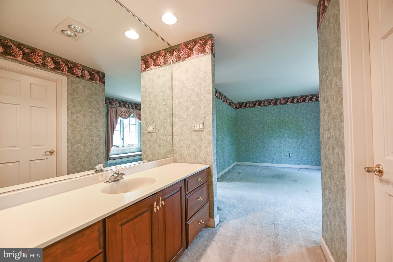 HIGHLANDS AT RADLE - Residential