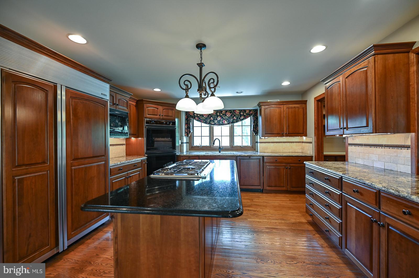 HIGHLANDS AT RADLE - Residential