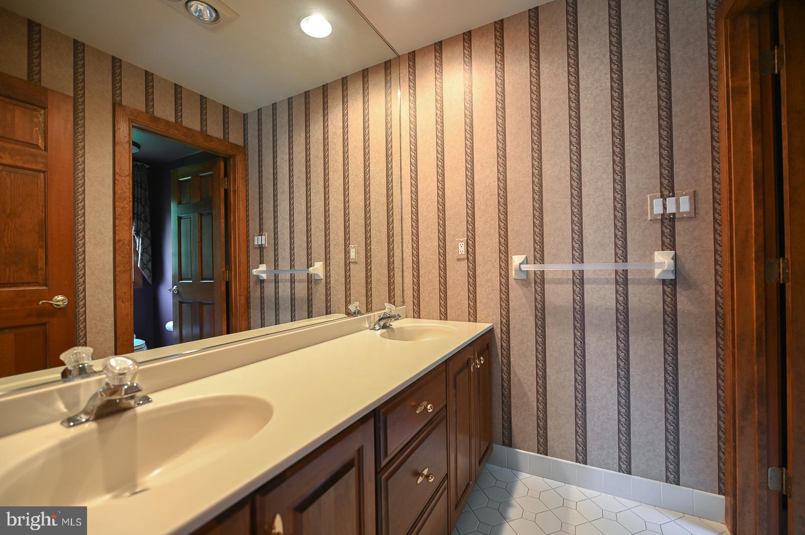 HIGHLANDS AT RADLE - Residential