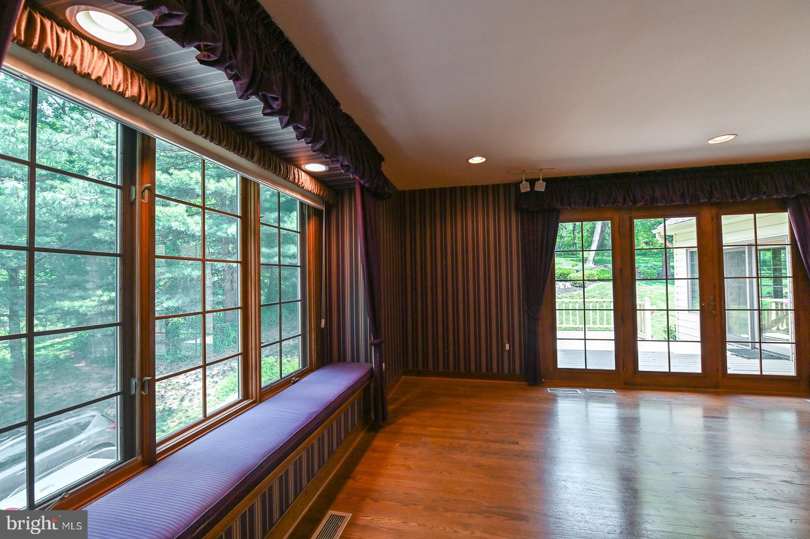 HIGHLANDS AT RADLE - Residential