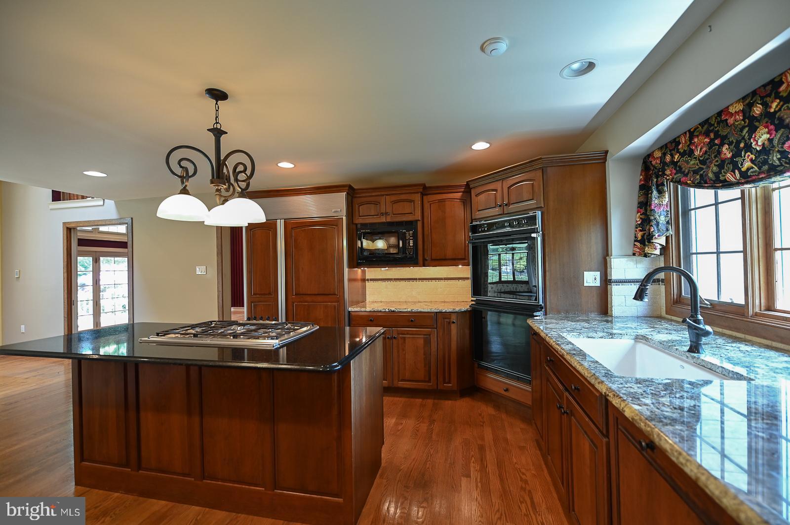 HIGHLANDS AT RADLE - Residential