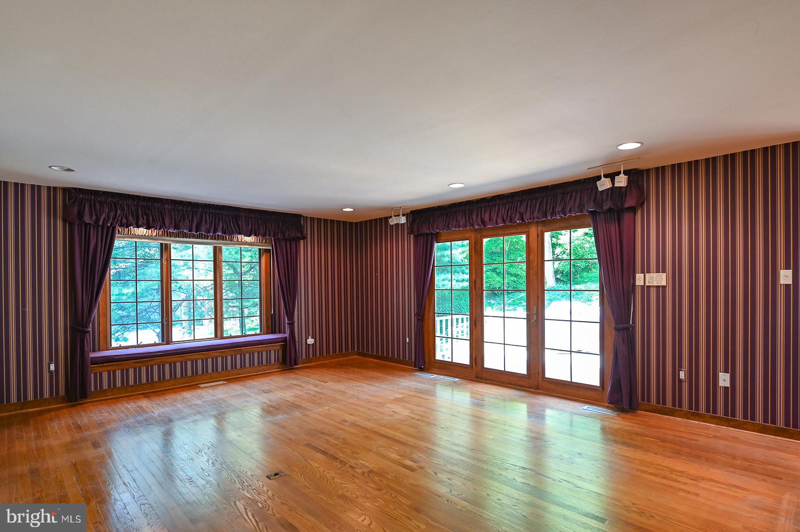 HIGHLANDS AT RADLE - Residential