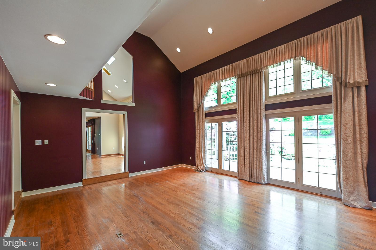 HIGHLANDS AT RADLE - Residential