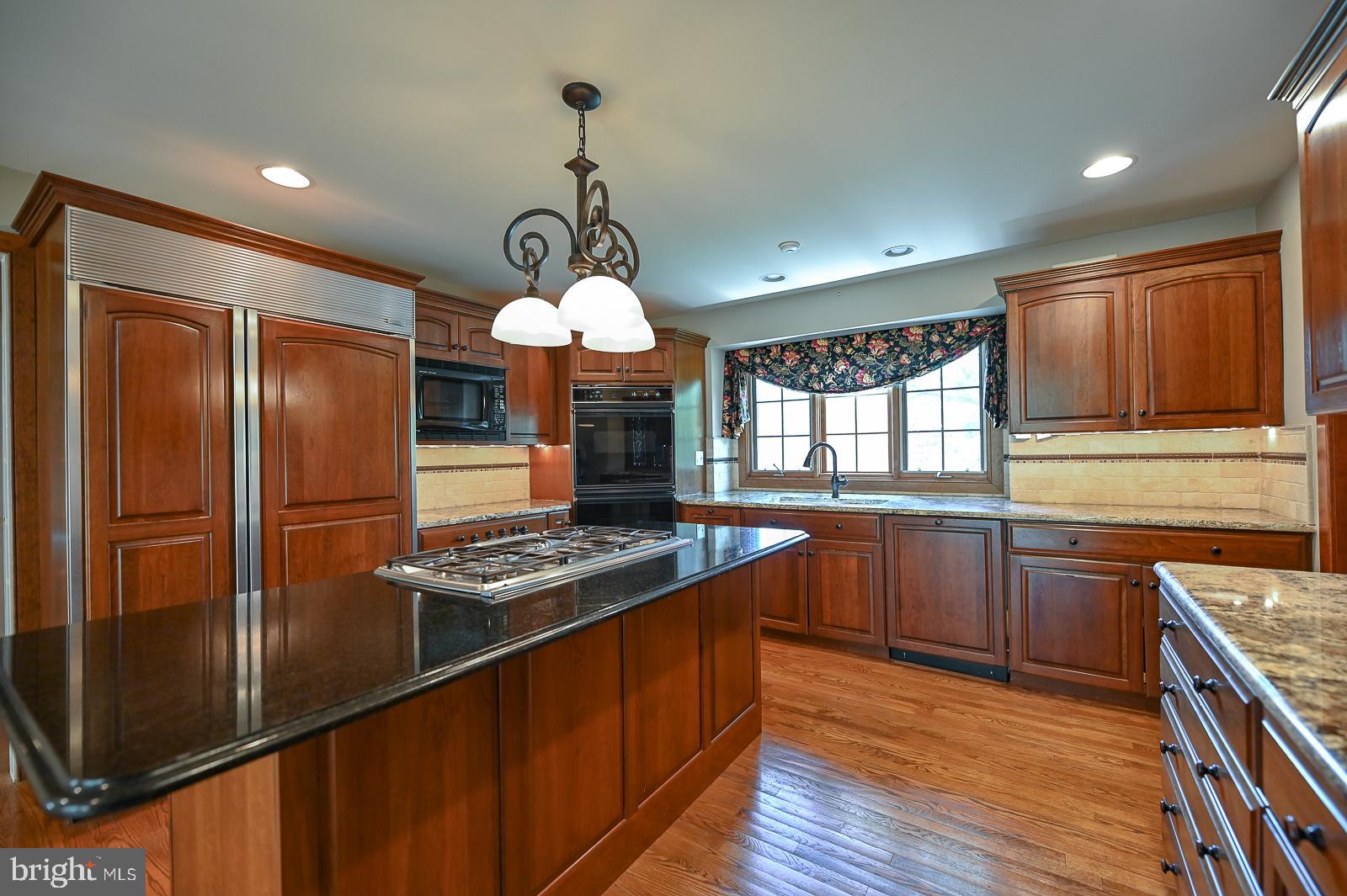 HIGHLANDS AT RADLE - Residential