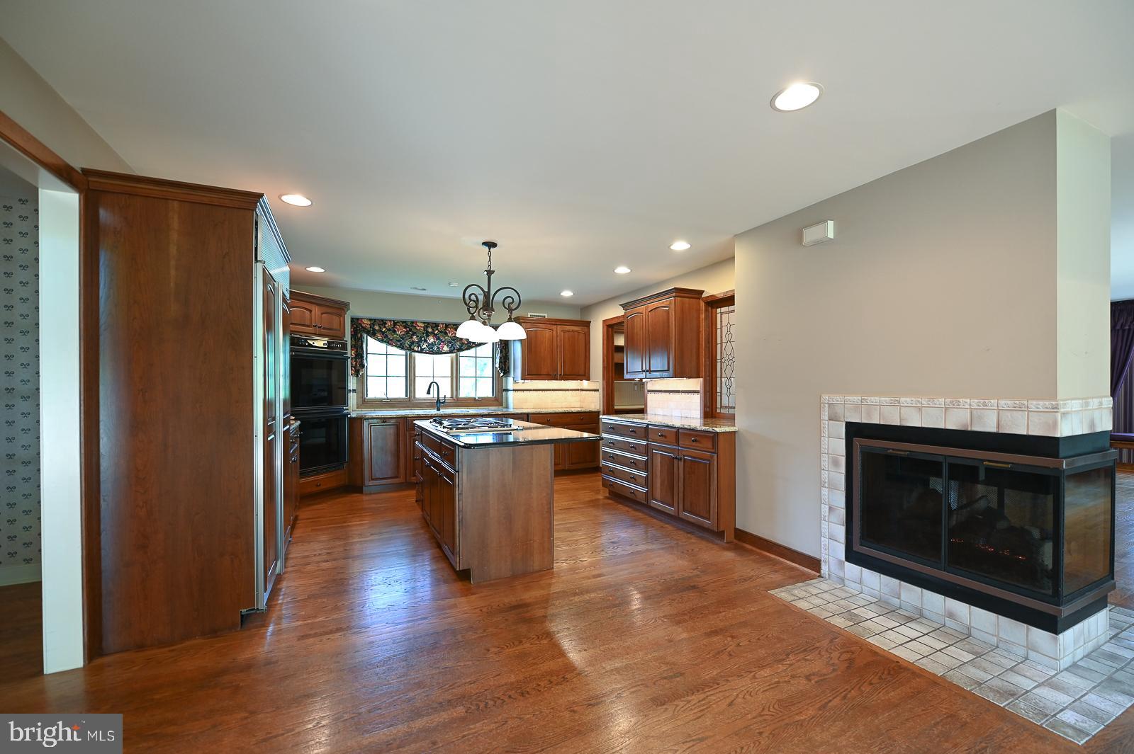 HIGHLANDS AT RADLE - Residential