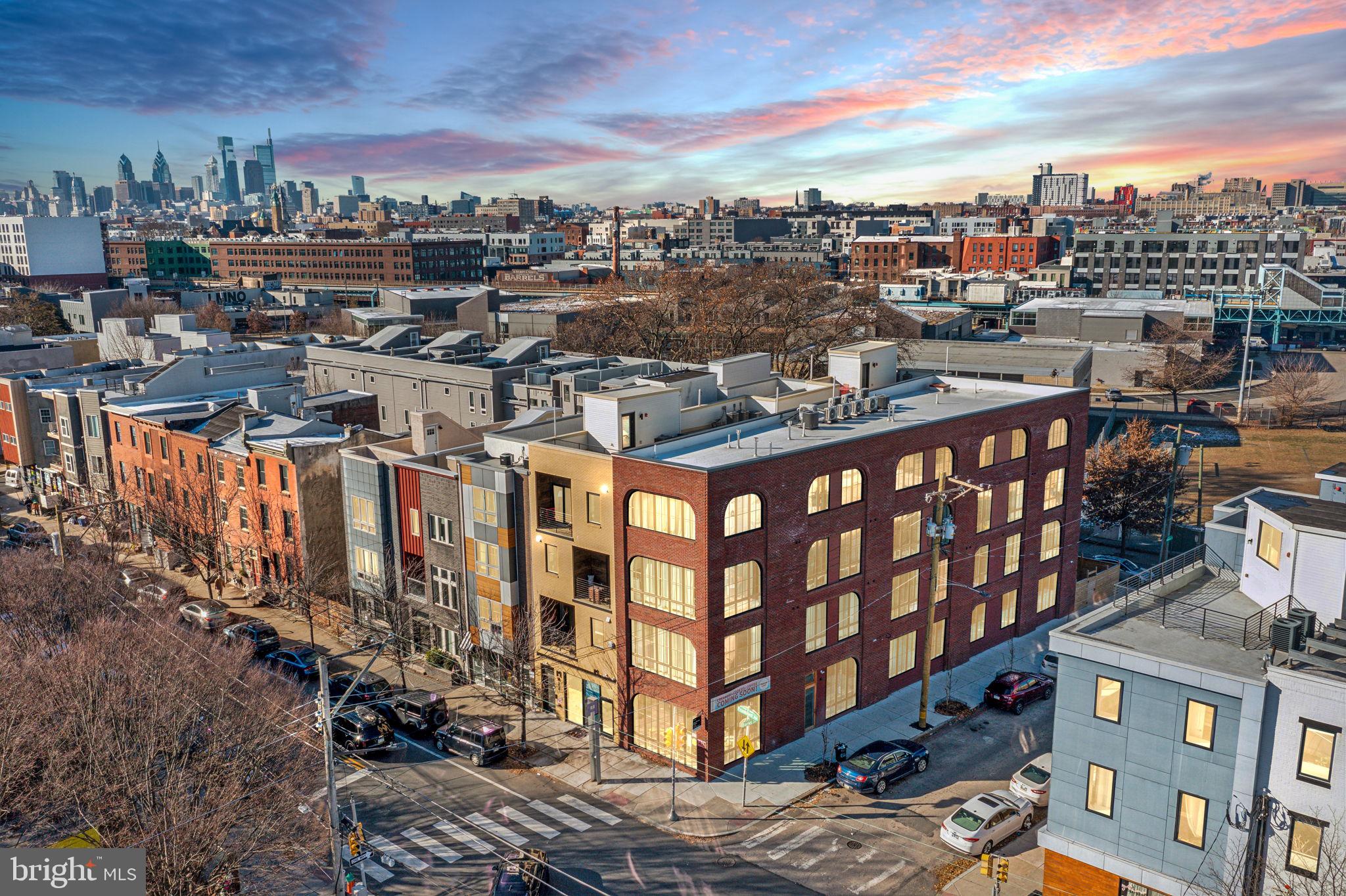 FISHTOWN - Commercial Sale