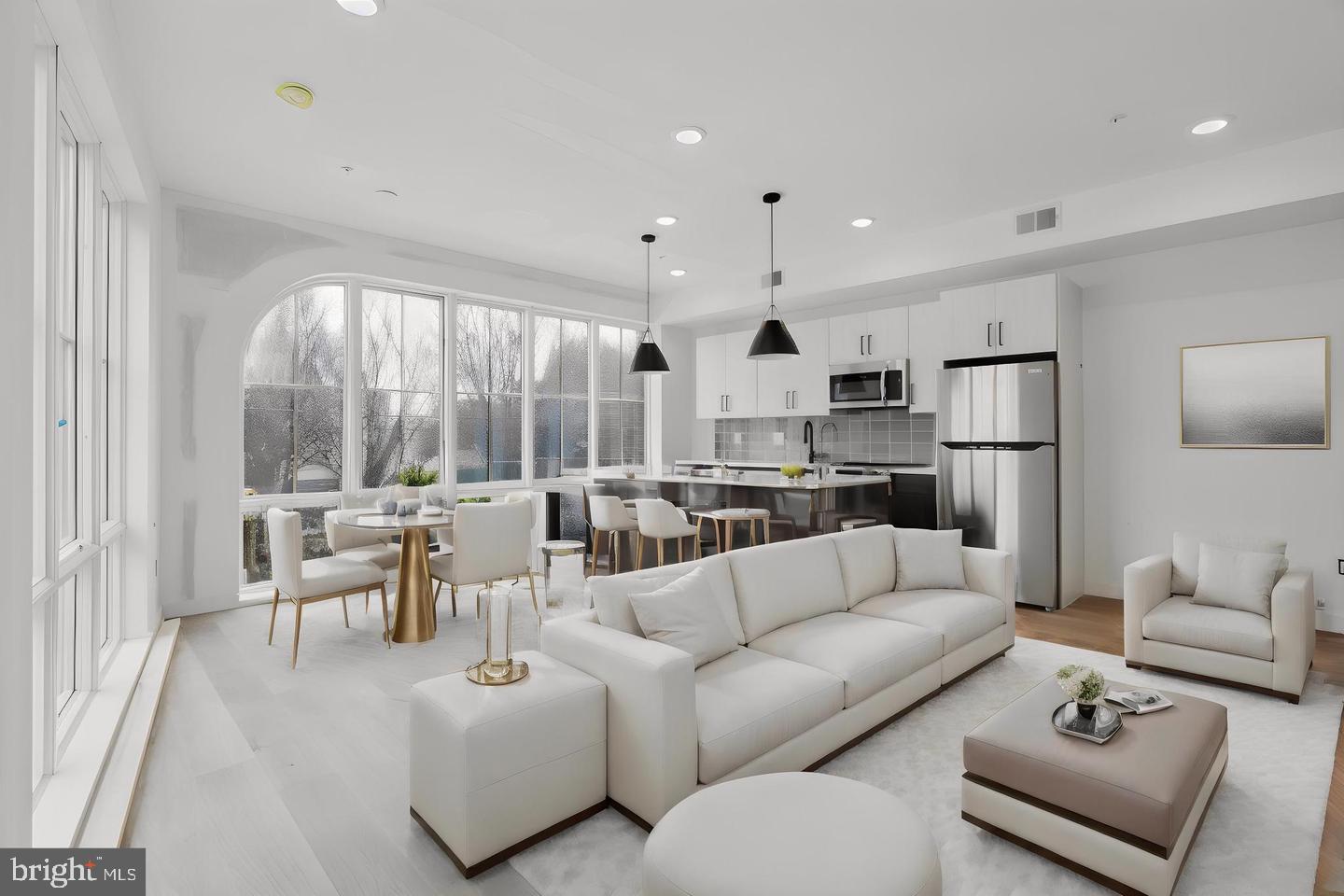 FISHTOWN - Commercial Sale