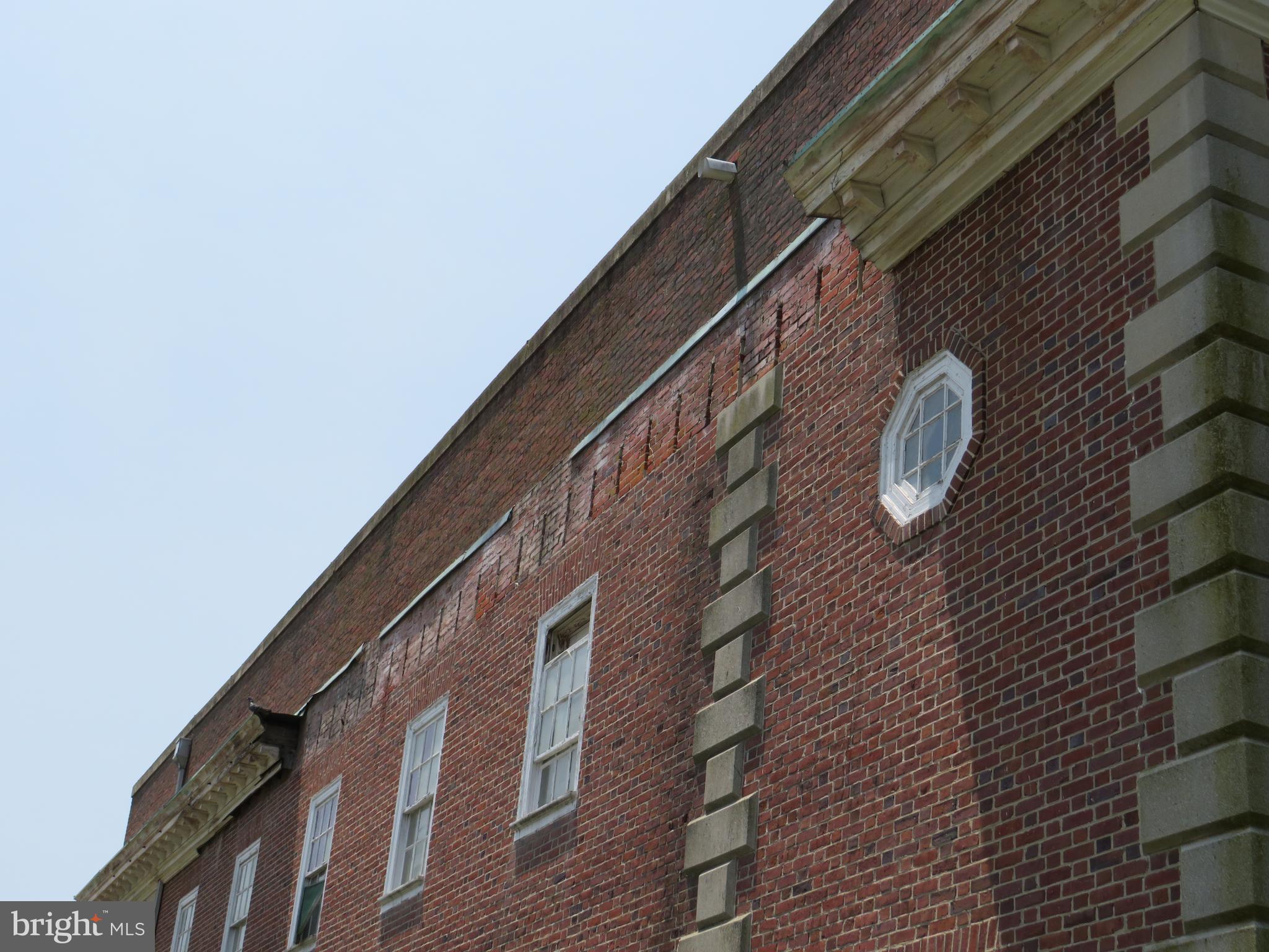 3 W MAIN STREET