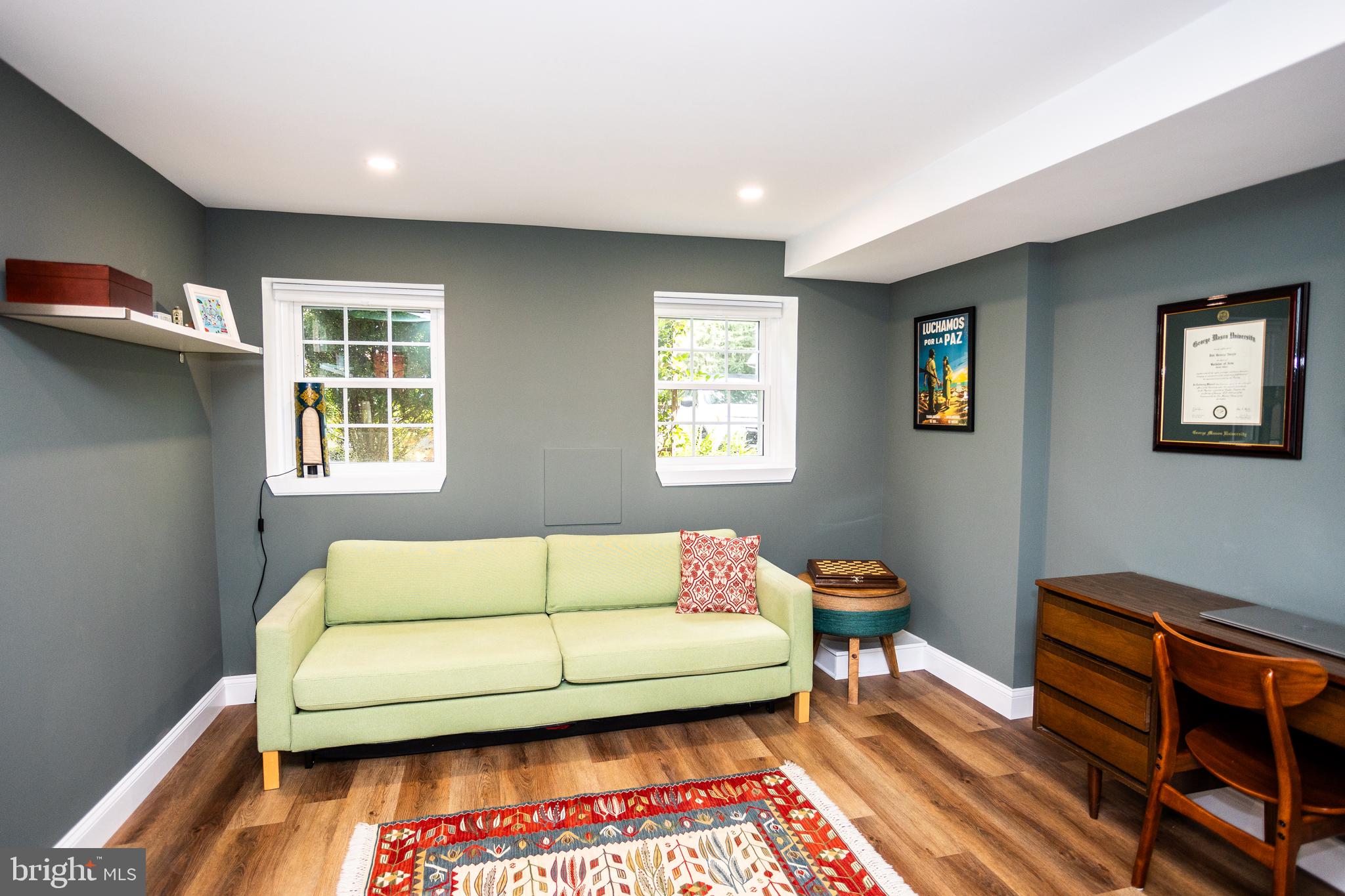 COUNTRY CREEK - Residential Lease