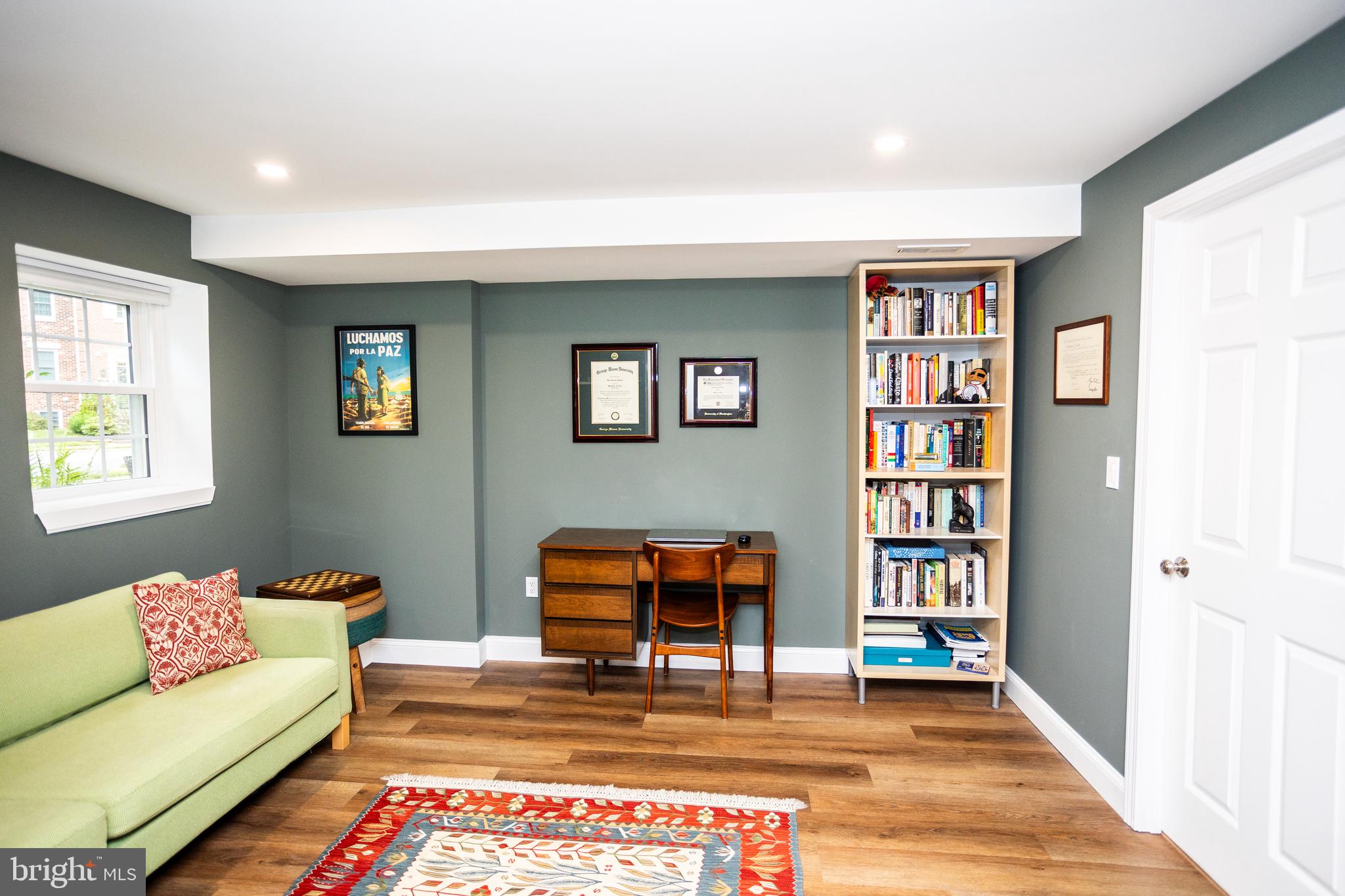 COUNTRY CREEK - Residential Lease