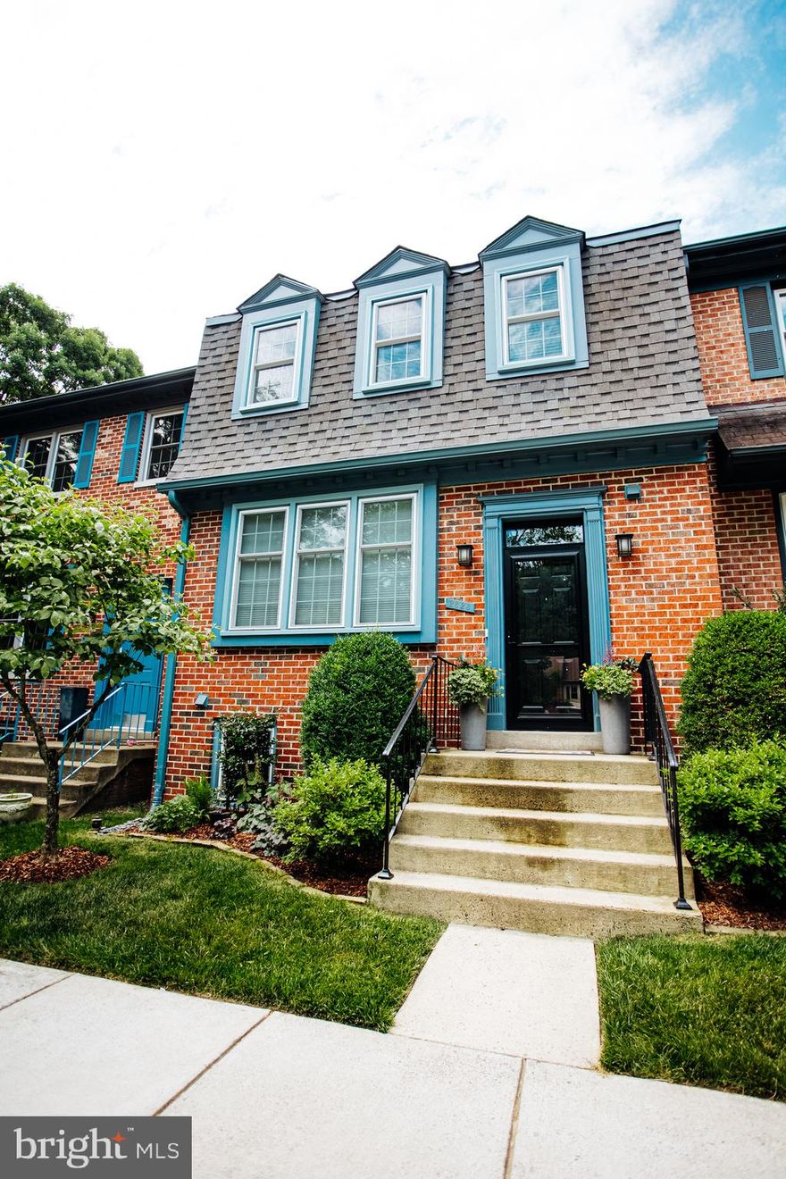 Welcome to your new home at Kelly Square! Ideally located near the Vienna Metro, Nottoway Park, and Oakton High School, this charming 3-level townhome offers a perfect blend of modern updates and cozy living spaces. Key features include a newer roof and HVAC system, updated kitchen featuring stainless steel appliances and granite countertops, gorgeous flooring throughout the home, spacious deck for morning coffees and a patio for al fresco dining. The first floor offers a seamless flow between kitchen, dining, and living areas, perfect for both casual gatherings and formal entertaining. Upstairs you will find three generous bedrooms, including a primary bedroom with a spacious walk-in closet and private bath. The lower level includes a cozy living room, a versatile bonus room, plenty of storage, a full bath and a laundry room. Enjoy the convenience of urban amenities while maintaining the tranquility of suburban living...Don't miss out on this opportunity to make Kelly Square your new home sweet home! Pets case by case.