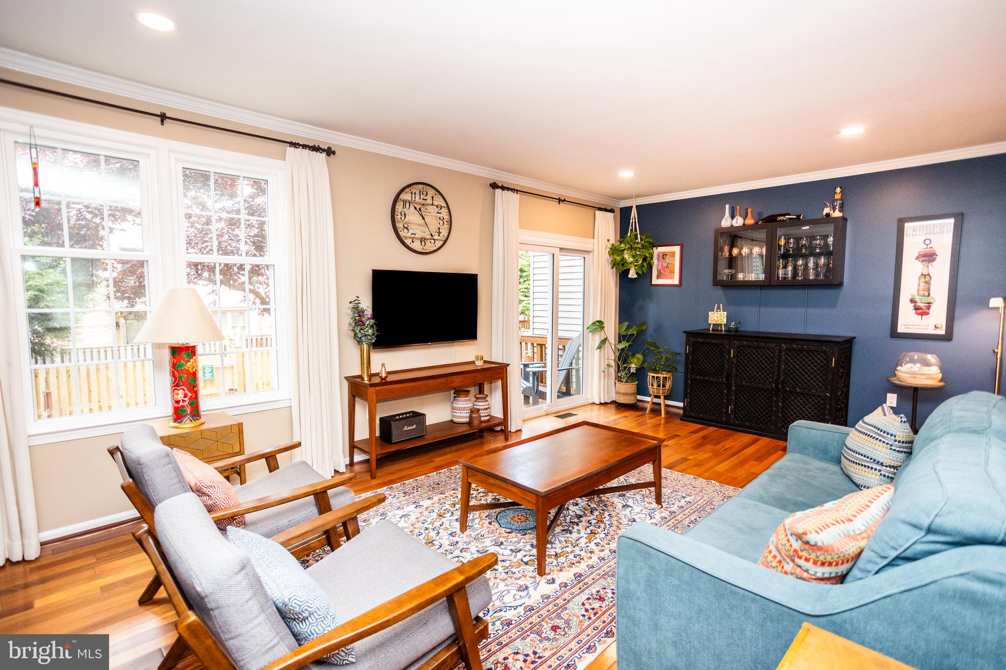 COUNTRY CREEK - Residential Lease