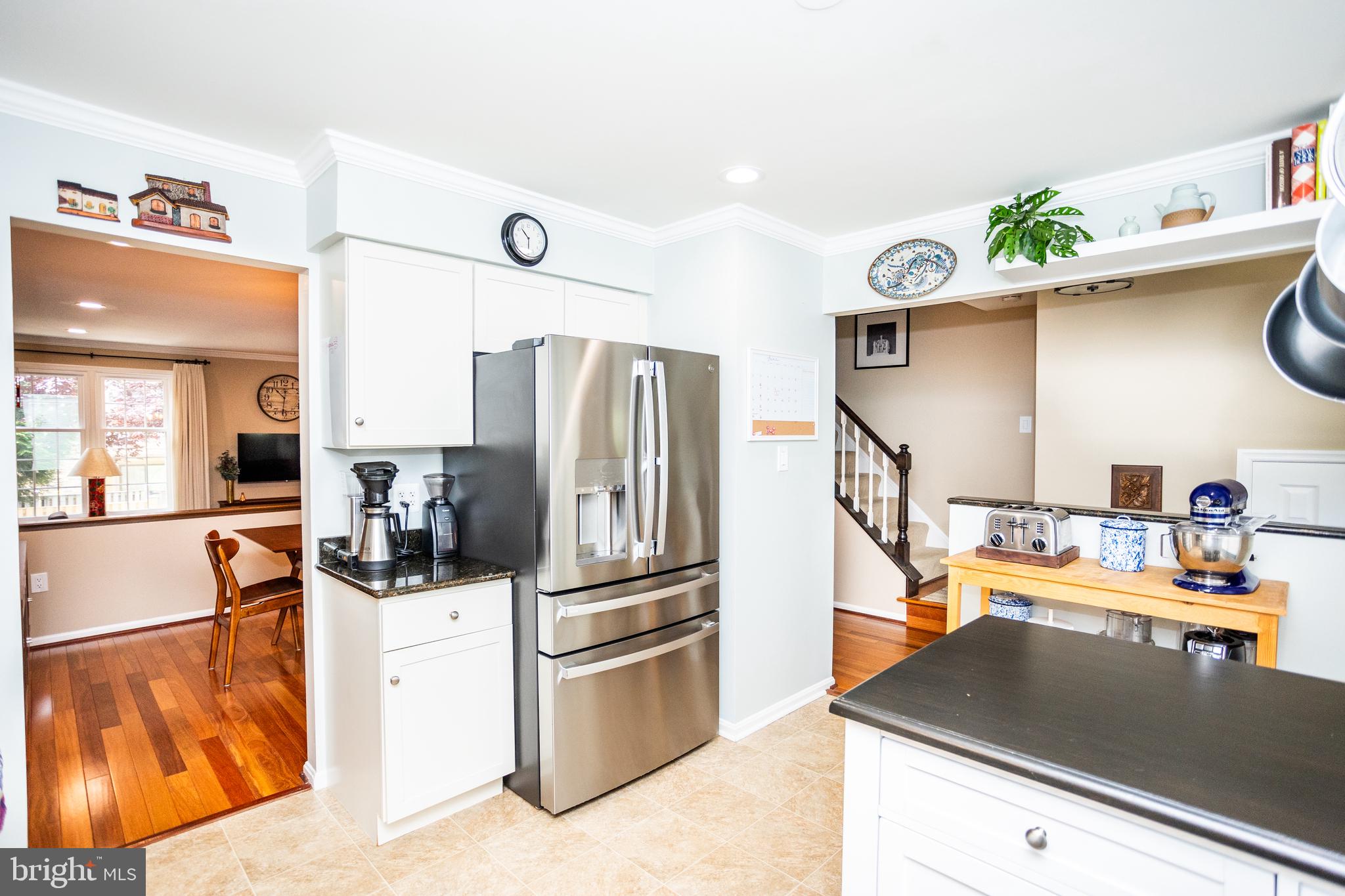 COUNTRY CREEK - Residential Lease