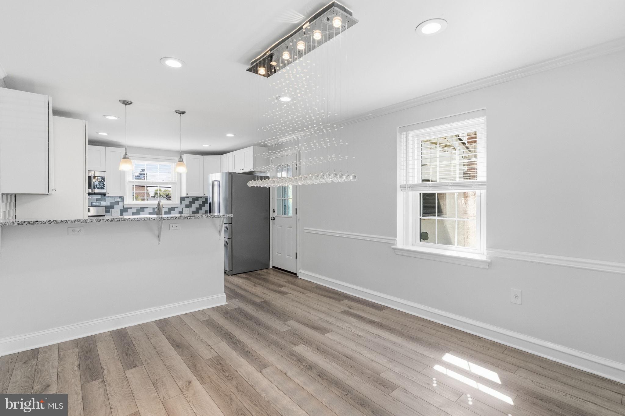 BEVERLY HILLS - Residential