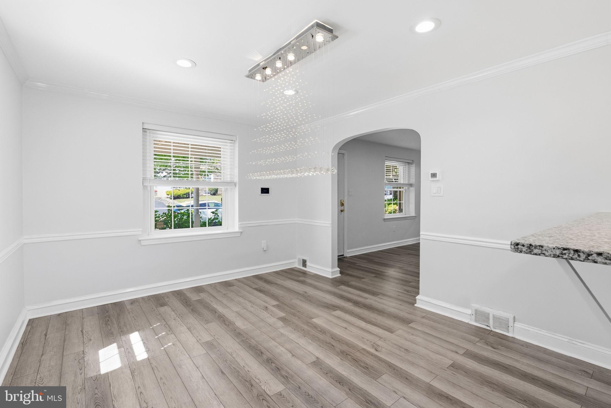 BEVERLY HILLS - Residential
