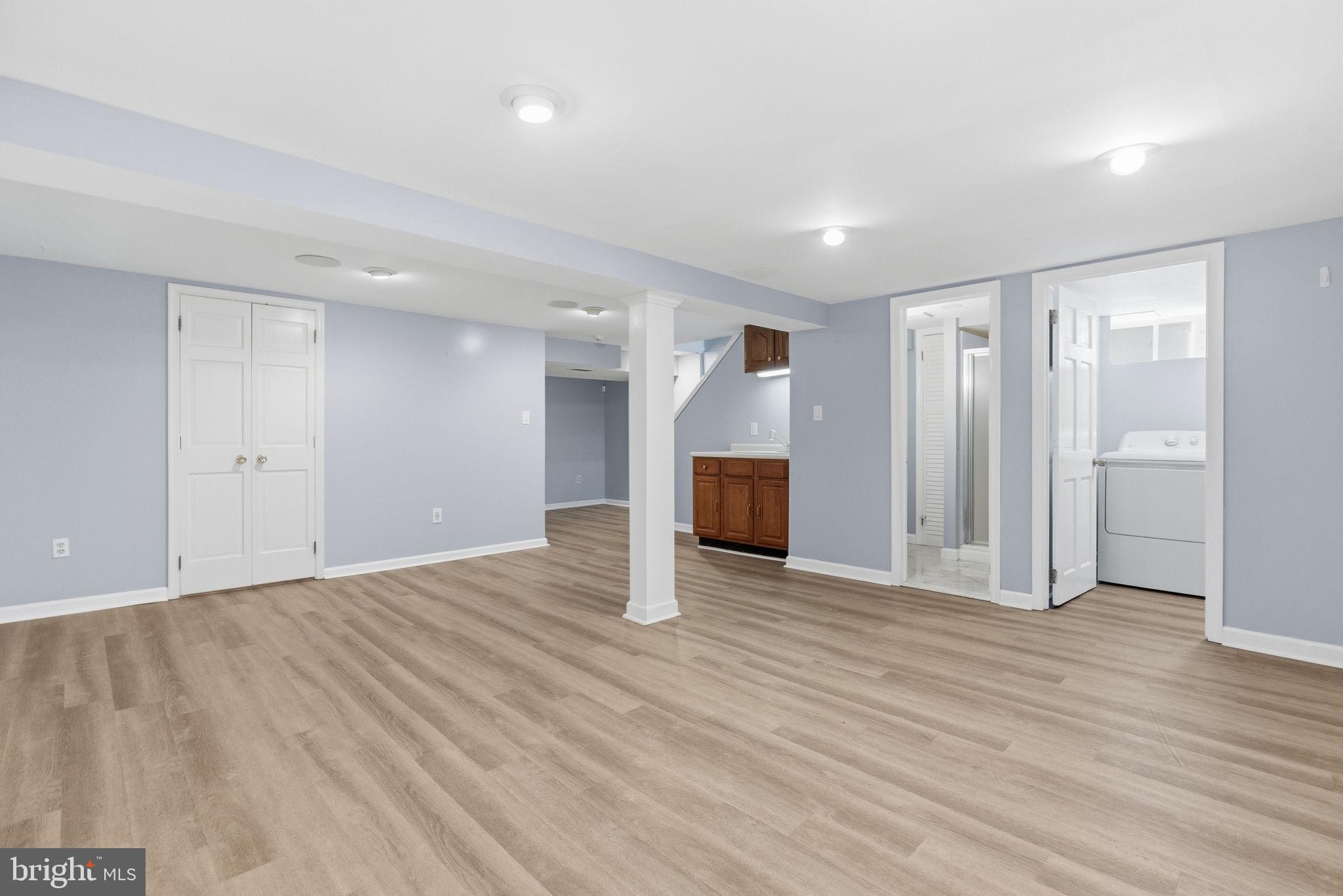 BEVERLY HILLS - Residential