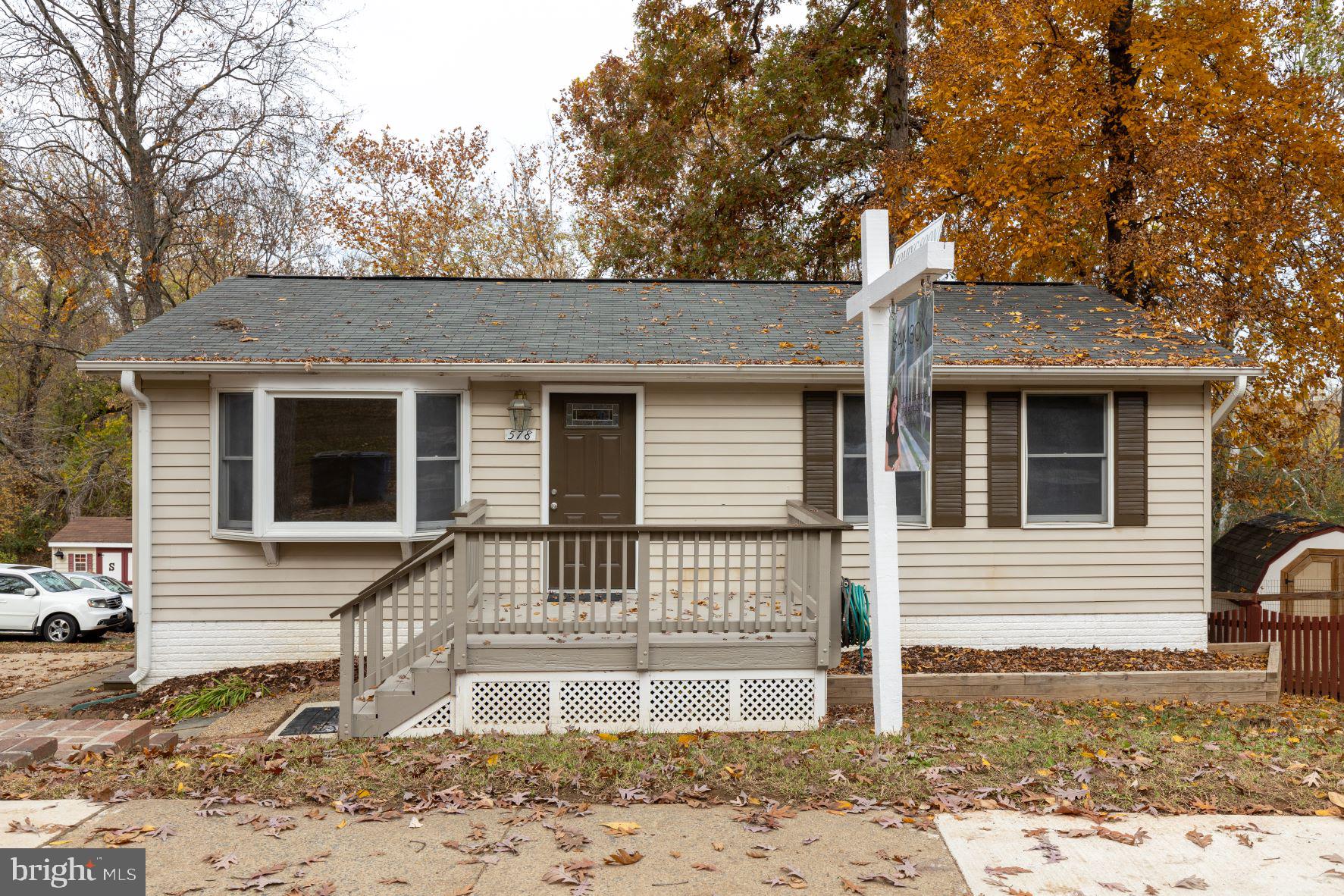 SILVER OAKS - Residential