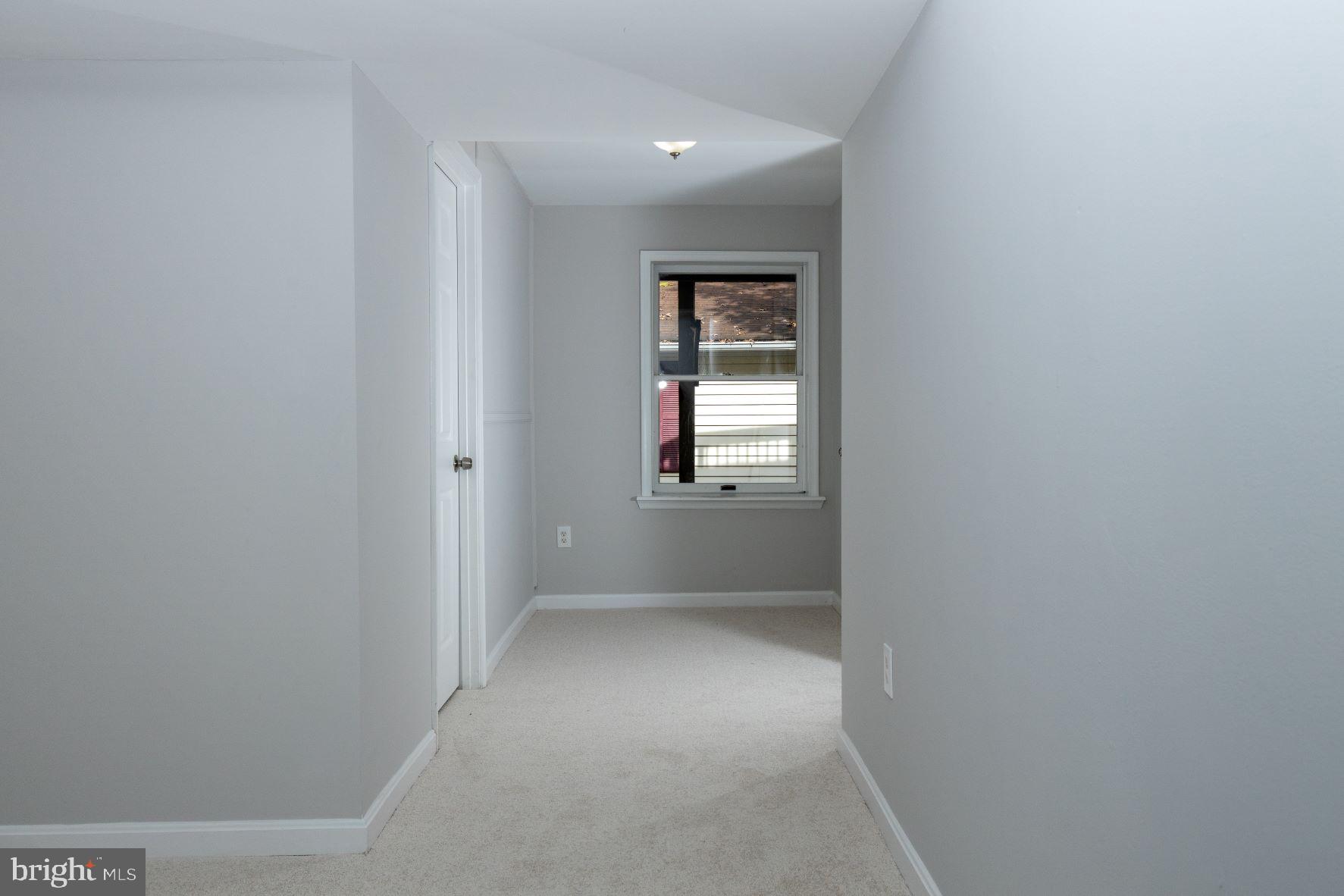 SILVER OAKS - Residential