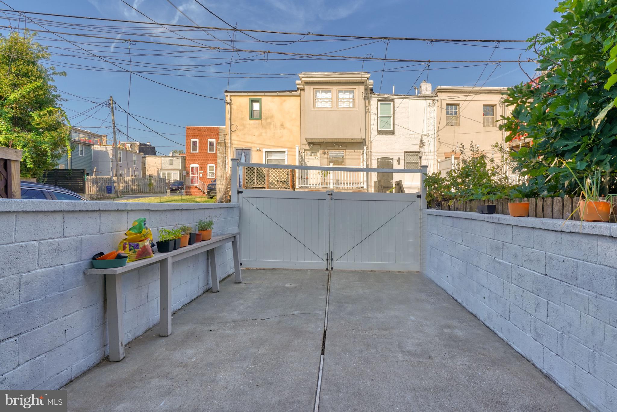 PATTERSON PLACE - Residential