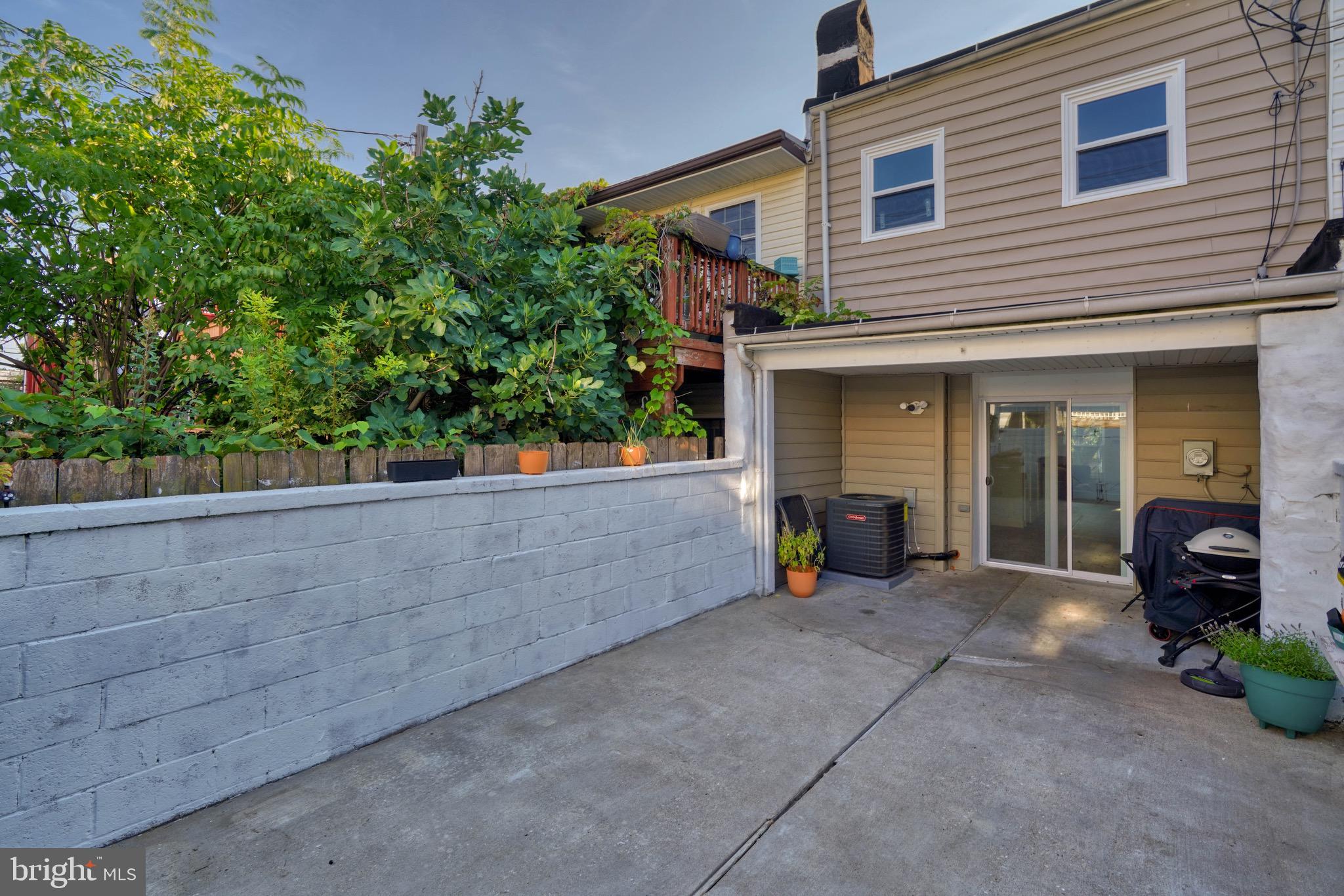 PATTERSON PLACE - Residential