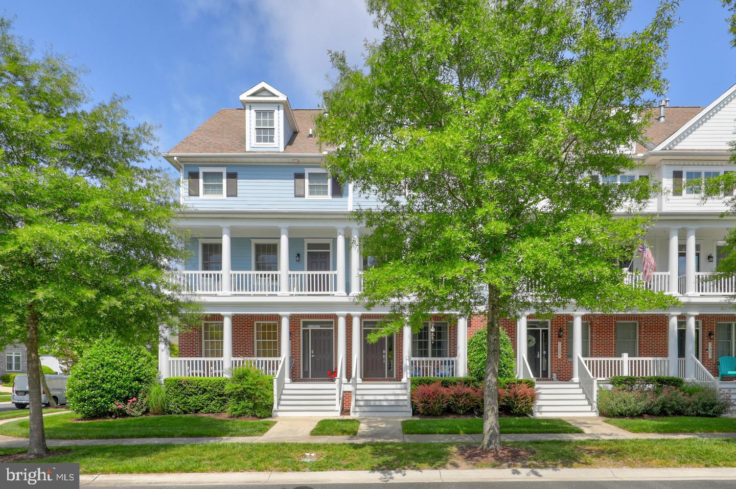 11279 SIGNATURE BOULEVARD