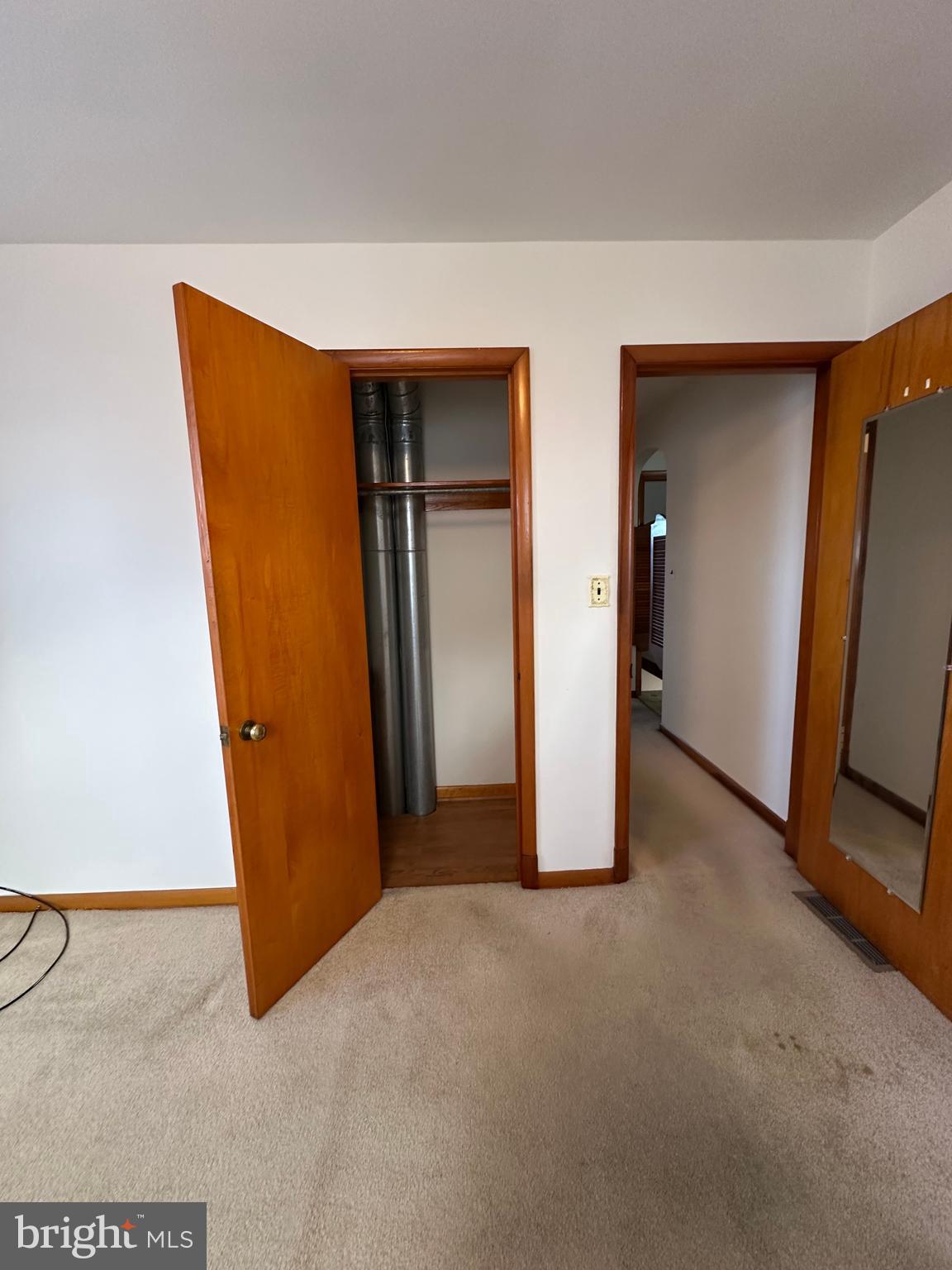 PARKVILLE SUMMIT - Residential