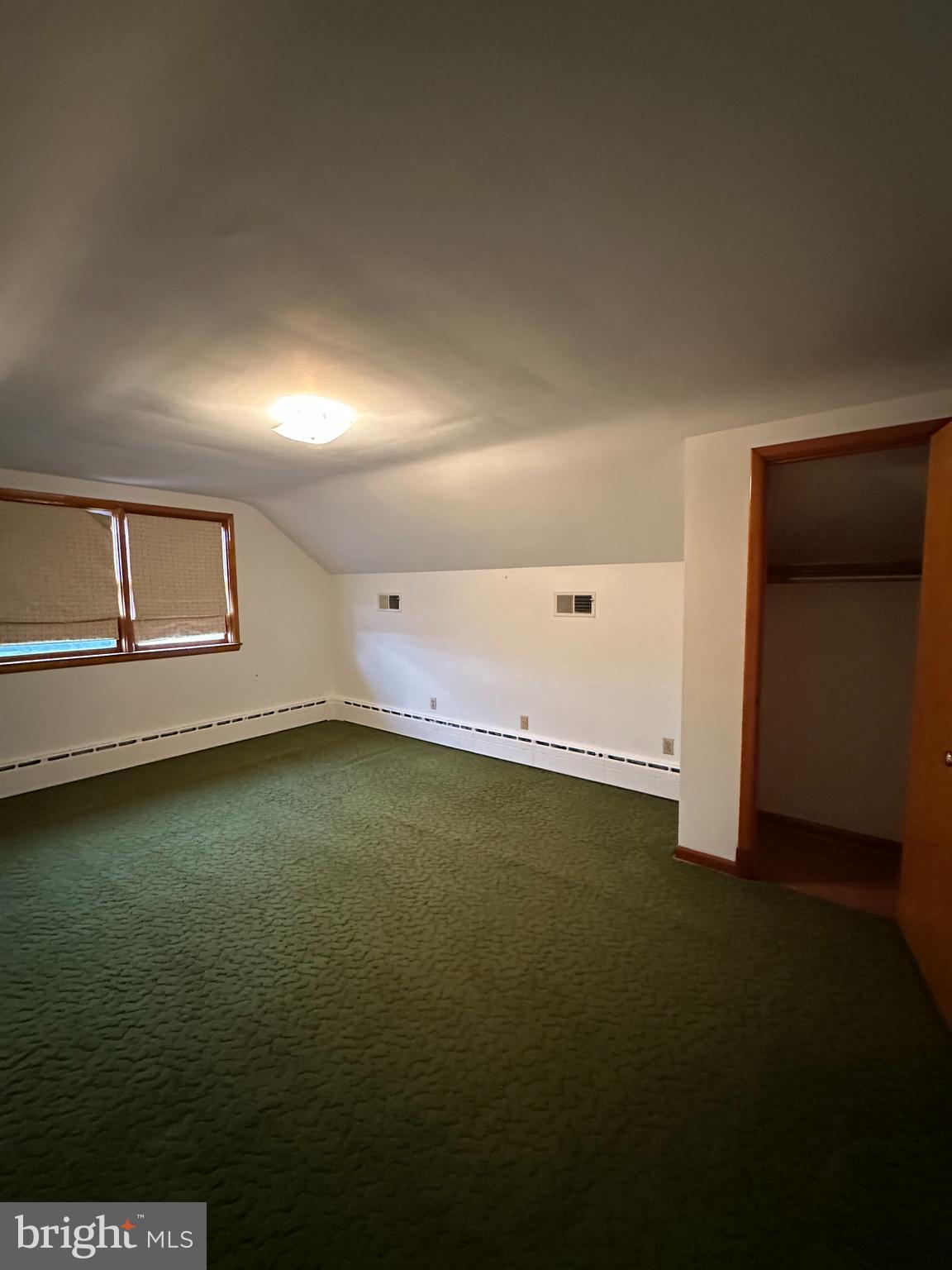 PARKVILLE SUMMIT - Residential