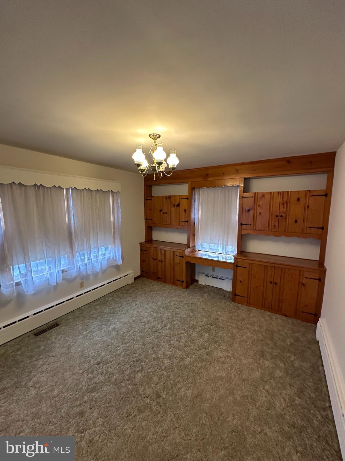 PARKVILLE SUMMIT - Residential