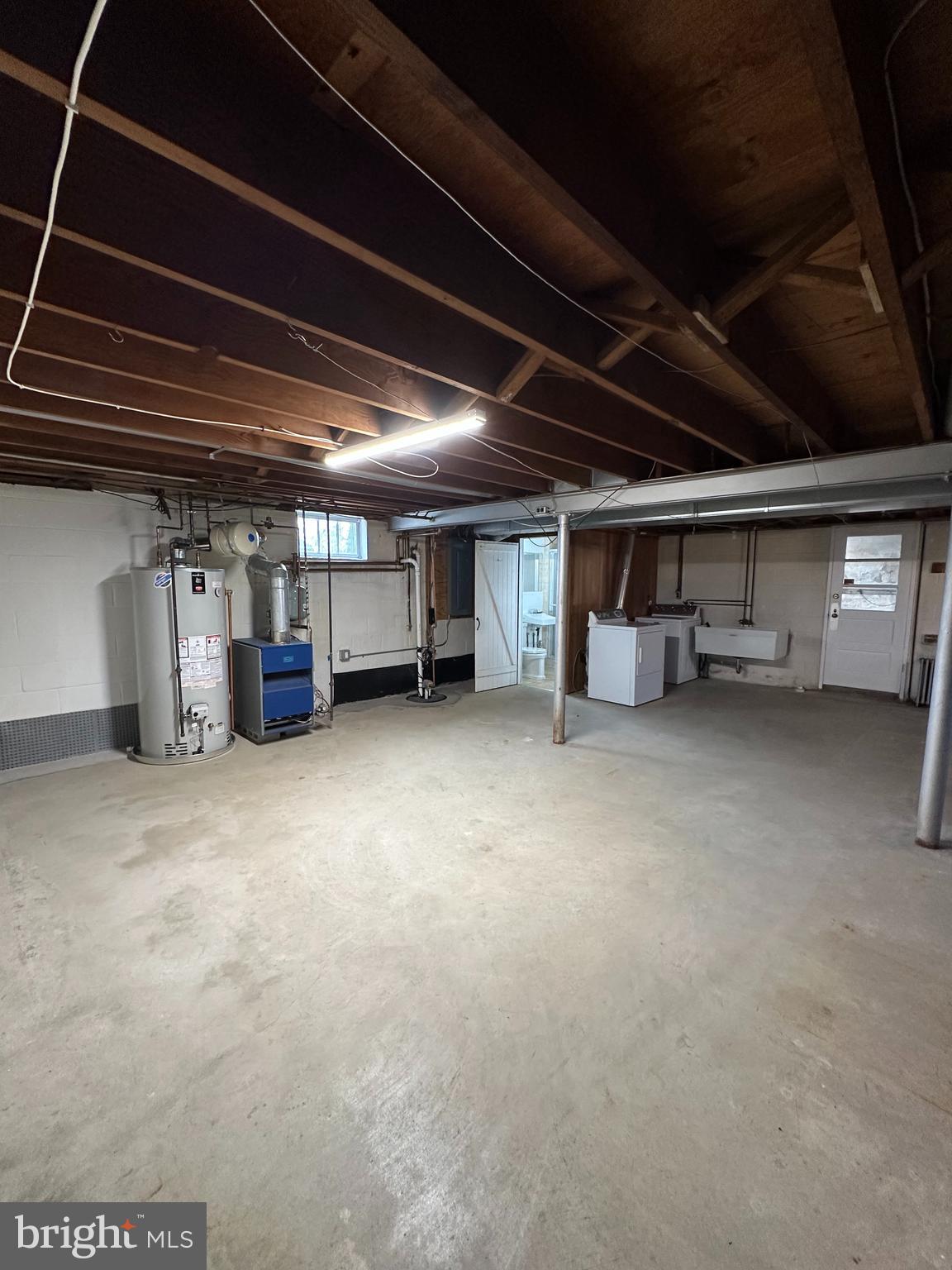 PARKVILLE SUMMIT - Residential