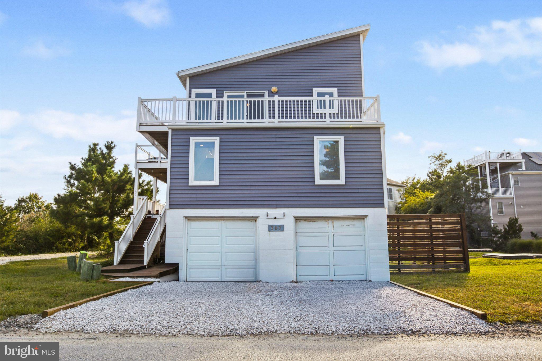 307 S BAY SHORE DRIVE